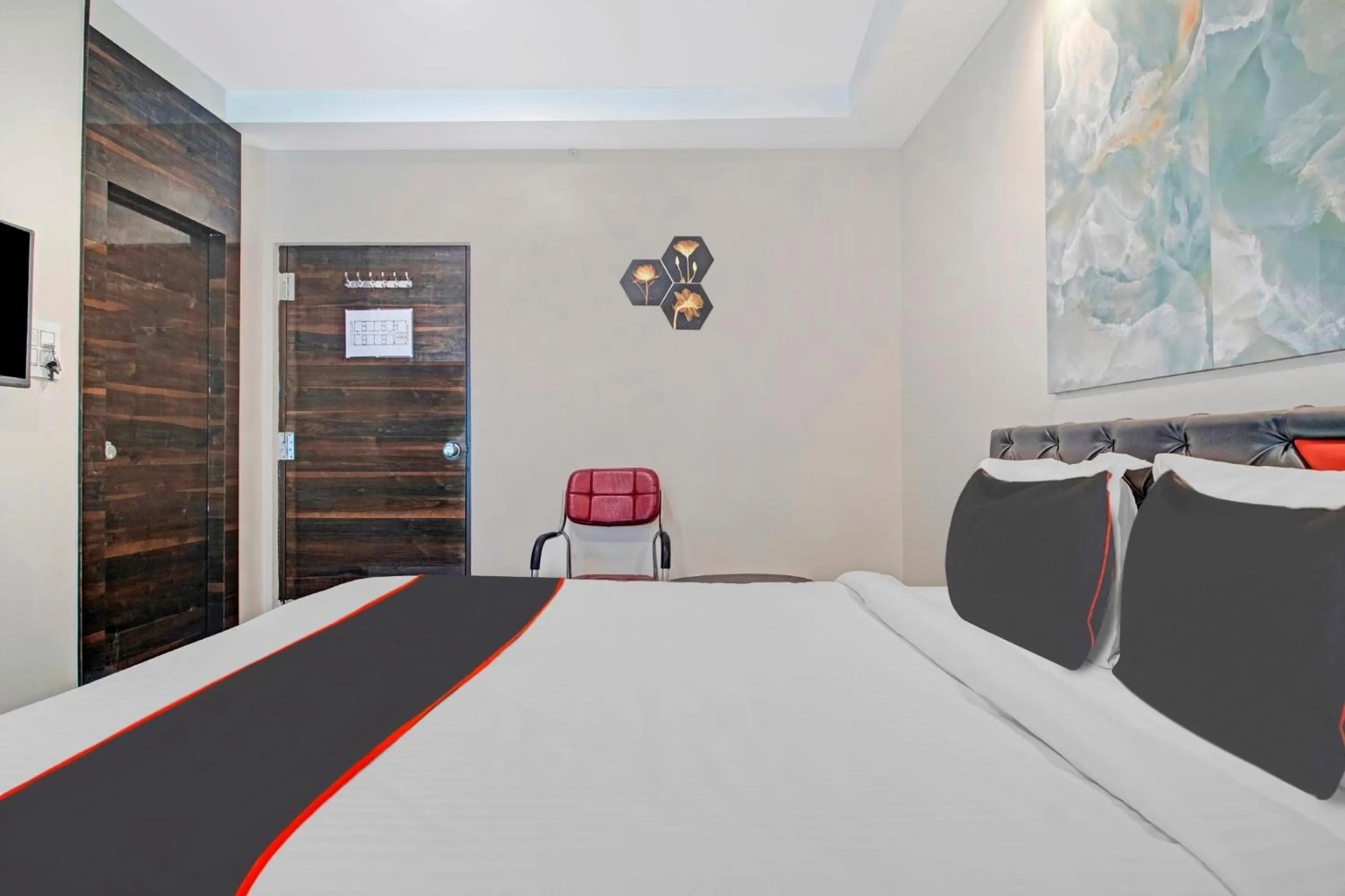 Bedroom, Bed in Super Collection O Halcyon SS Grand