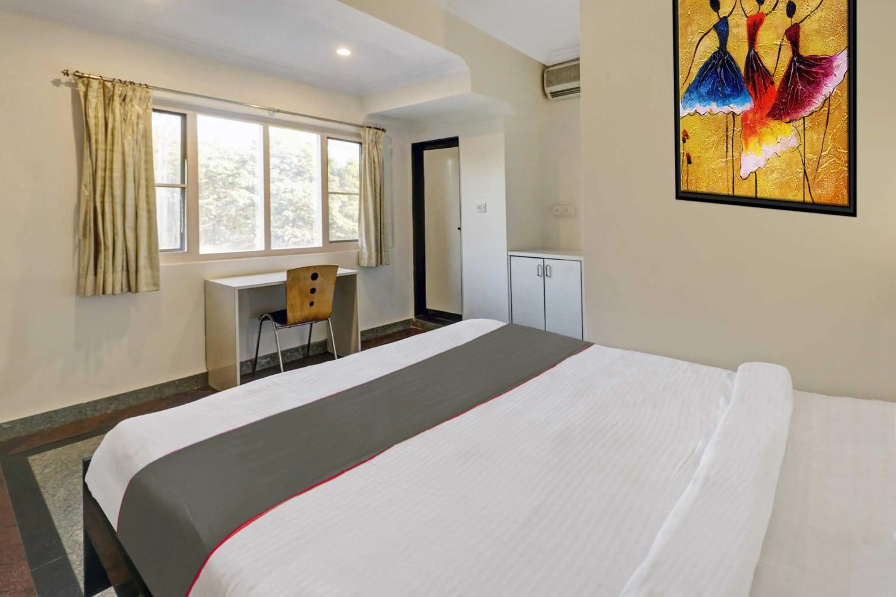 Bedroom, Bed in Collection O Sabharwal Residency Near Lalbagh Botanical Garden