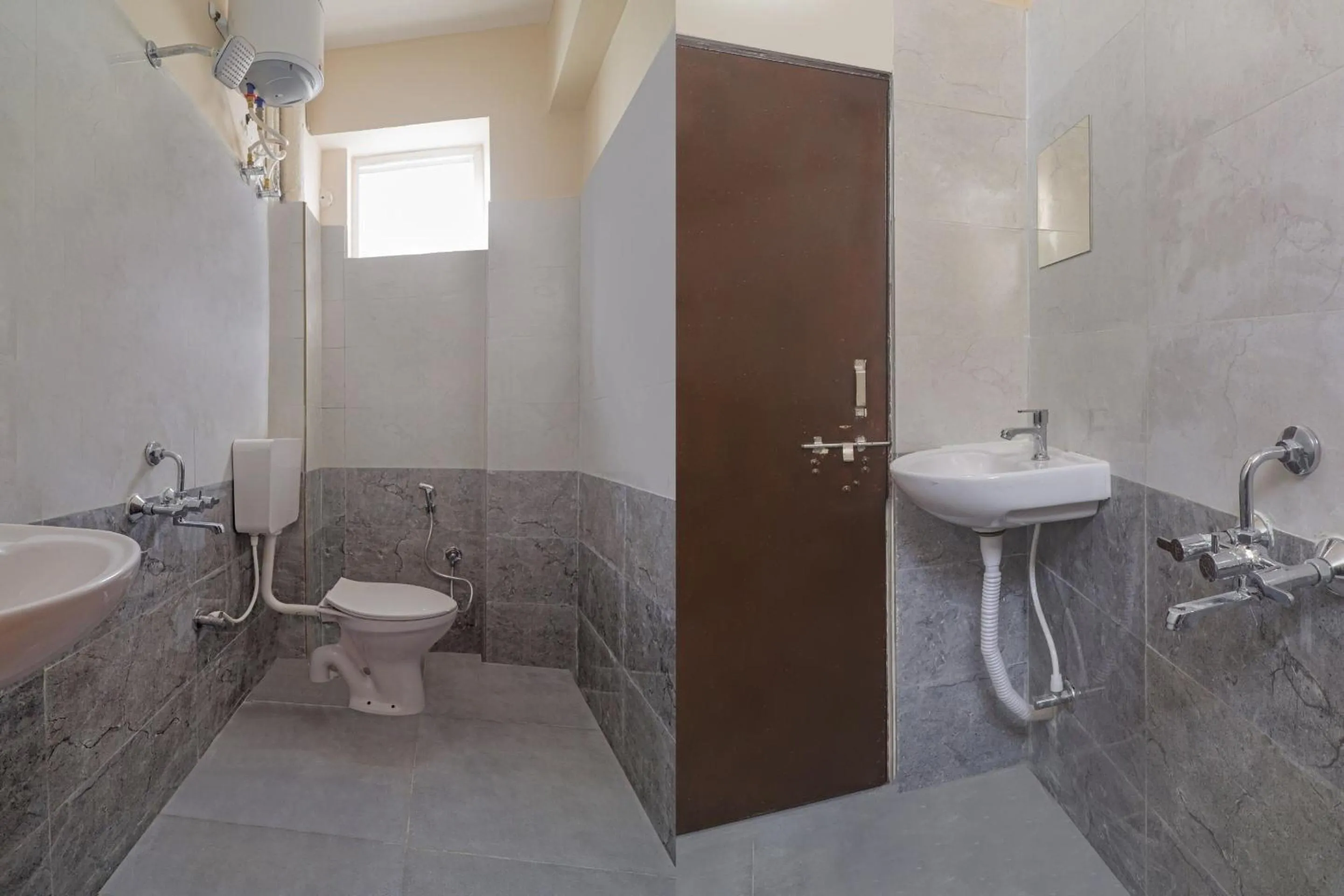 Bathroom in Hotel O Walk Inn Hotels