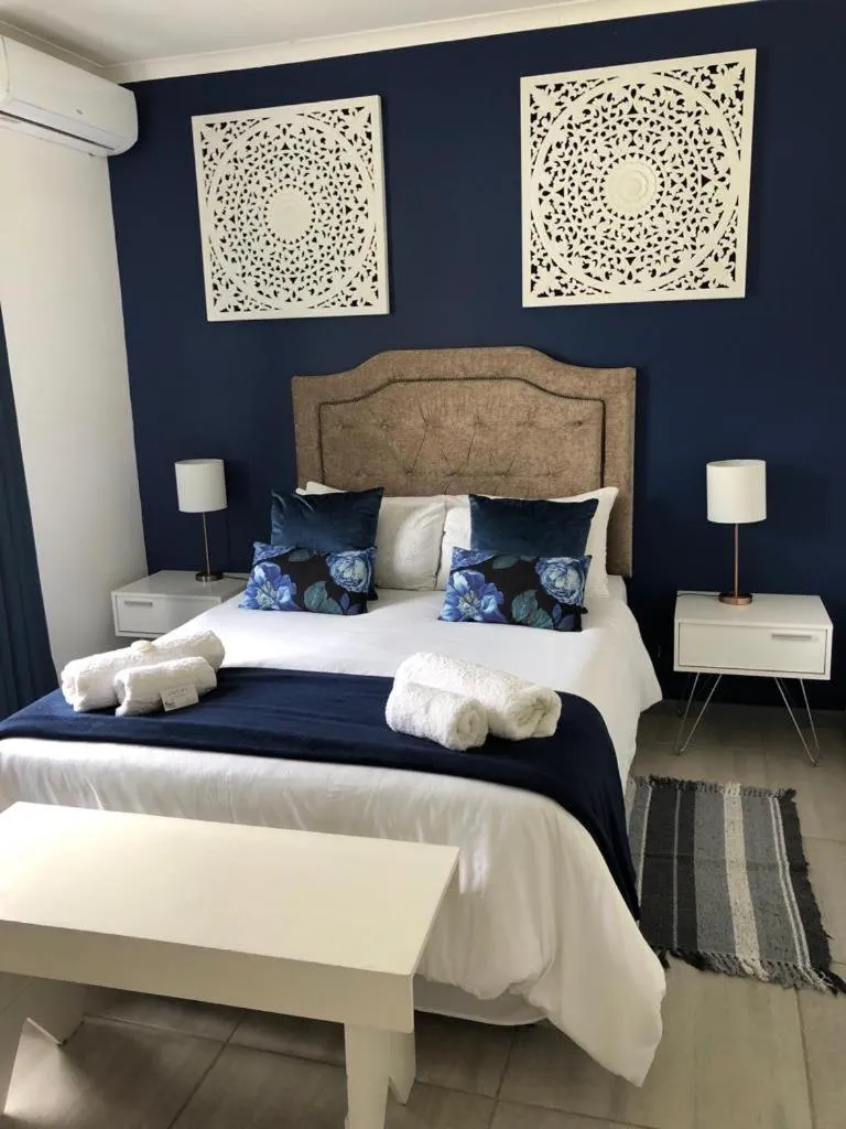Bedroom, Bed in Chef's@6