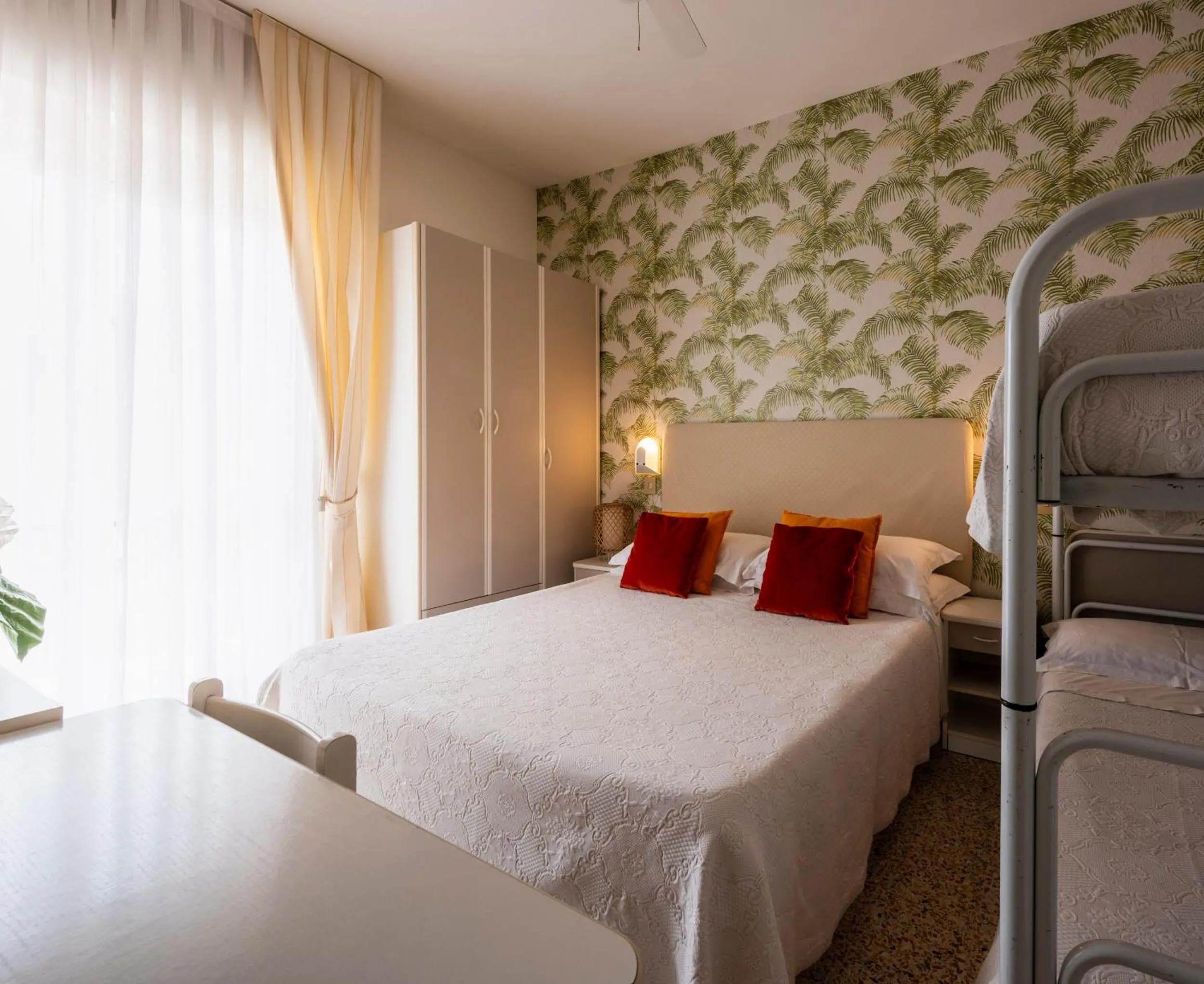 Bed in Hotel Maarea
