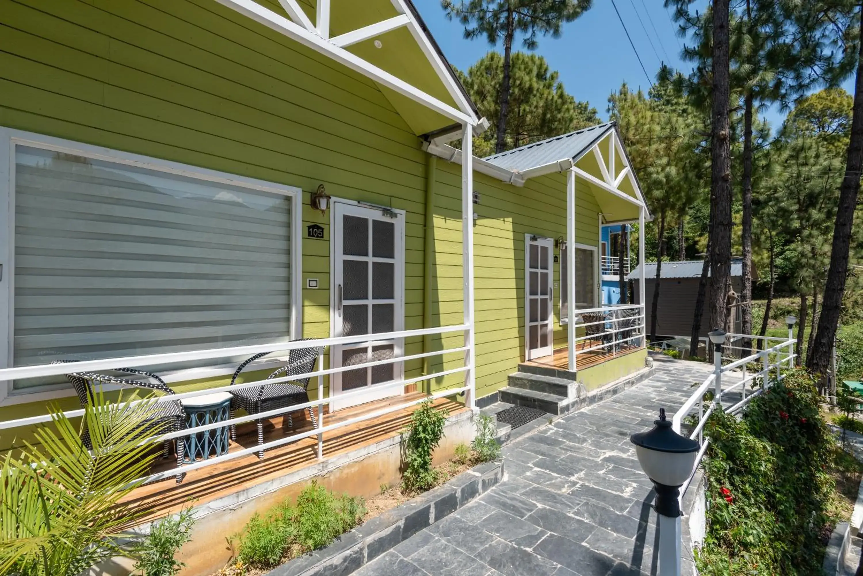 Facade/entrance in DLS Nature Trinket Resort - Dalhousie with Swimming Pool Facade/entrance in DLS Nature Trinket Resort - Dalhousie with Swimming Pool