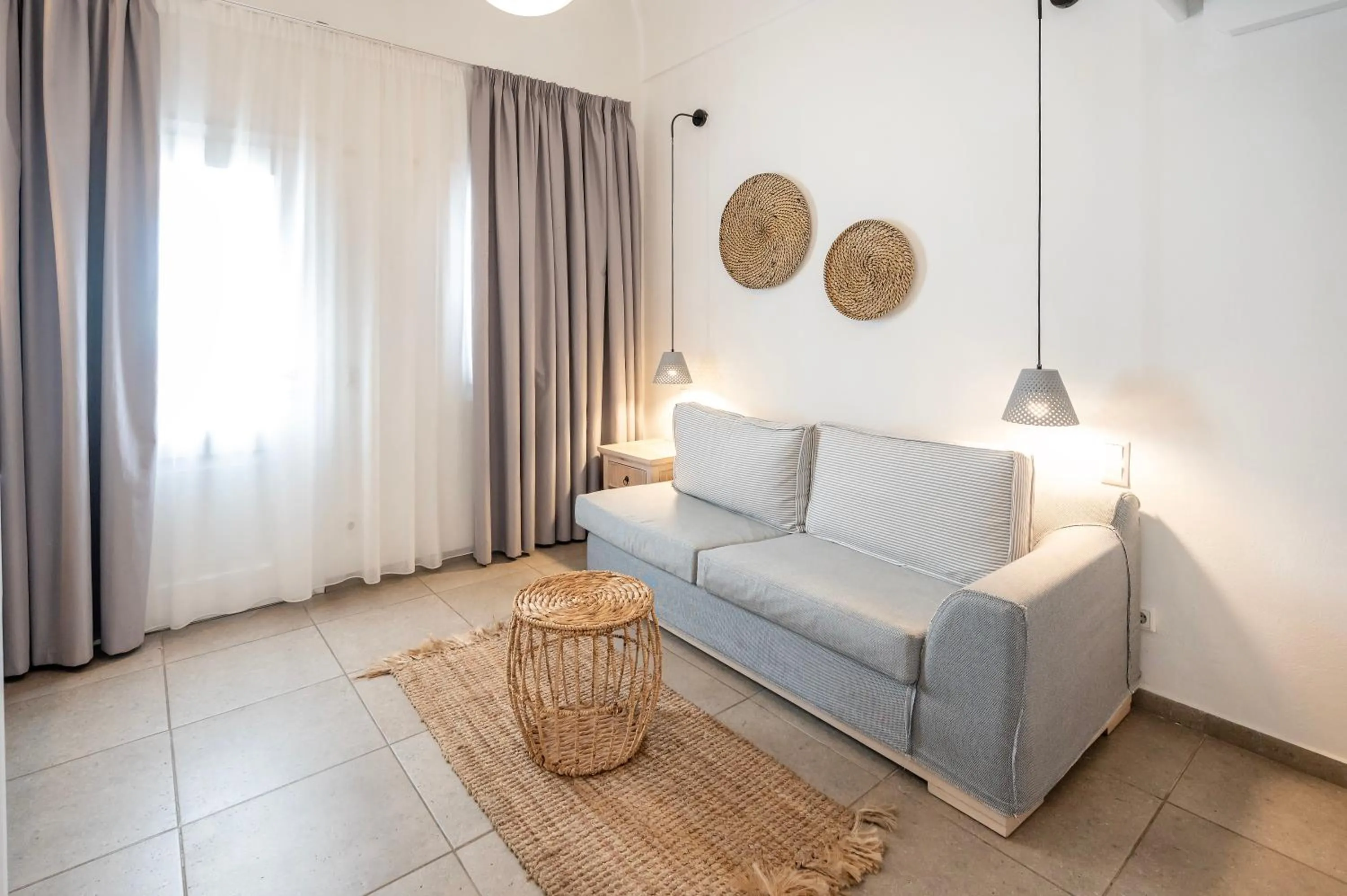 Living room in Smy Santorini Suites & Villas