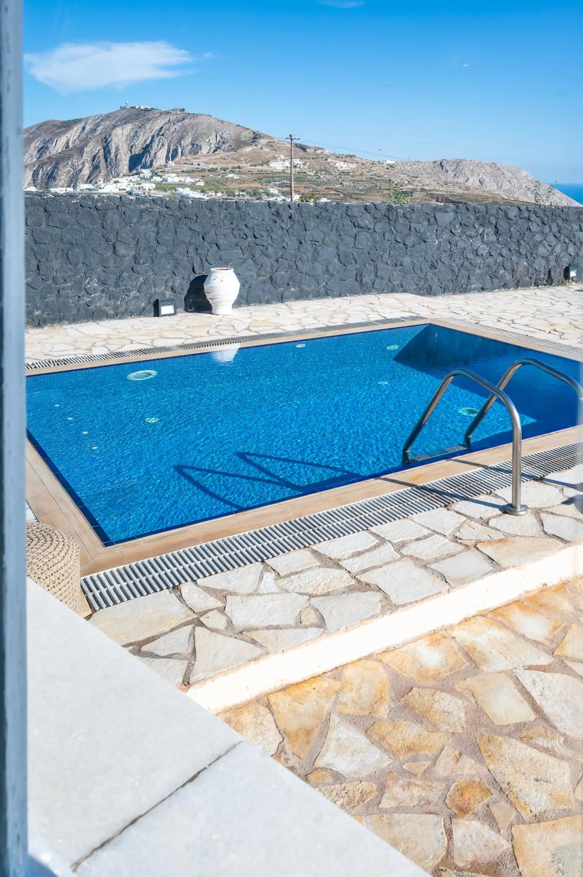 Balcony/Terrace in Smy Santorini Suites & Villas