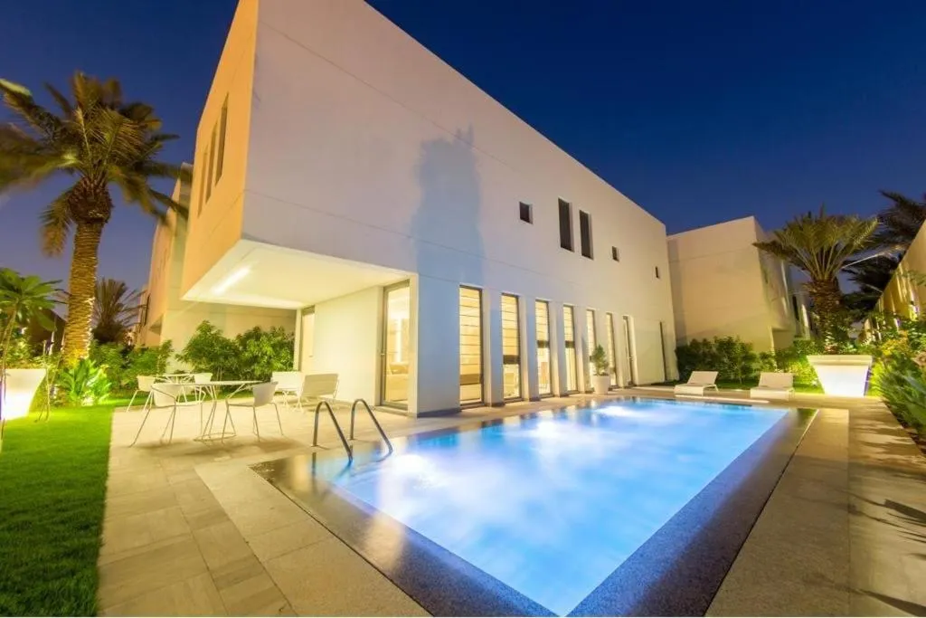 Swimming pool in Vivienda Hada Residences