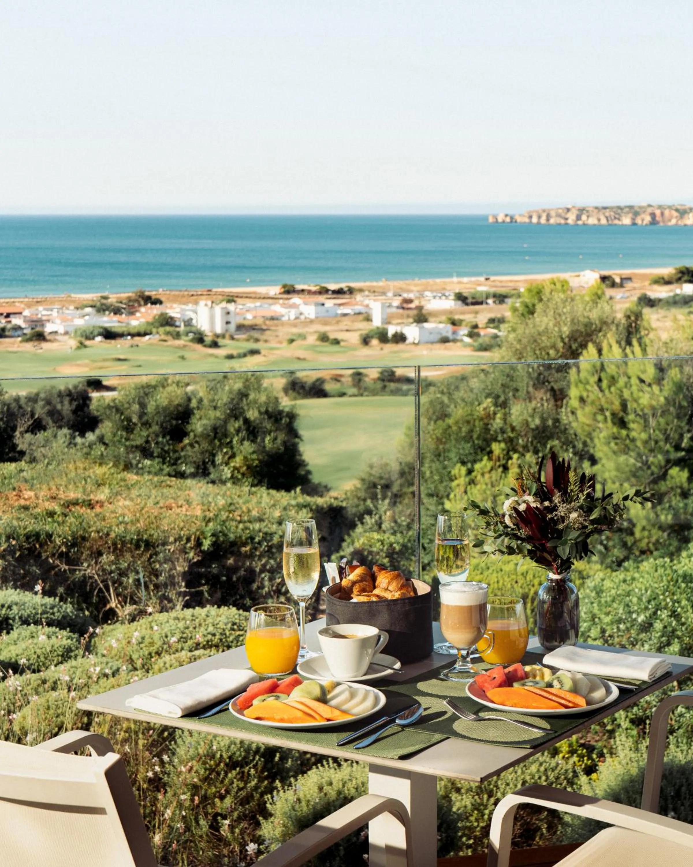 Breakfast in Palmares Signature Apartments