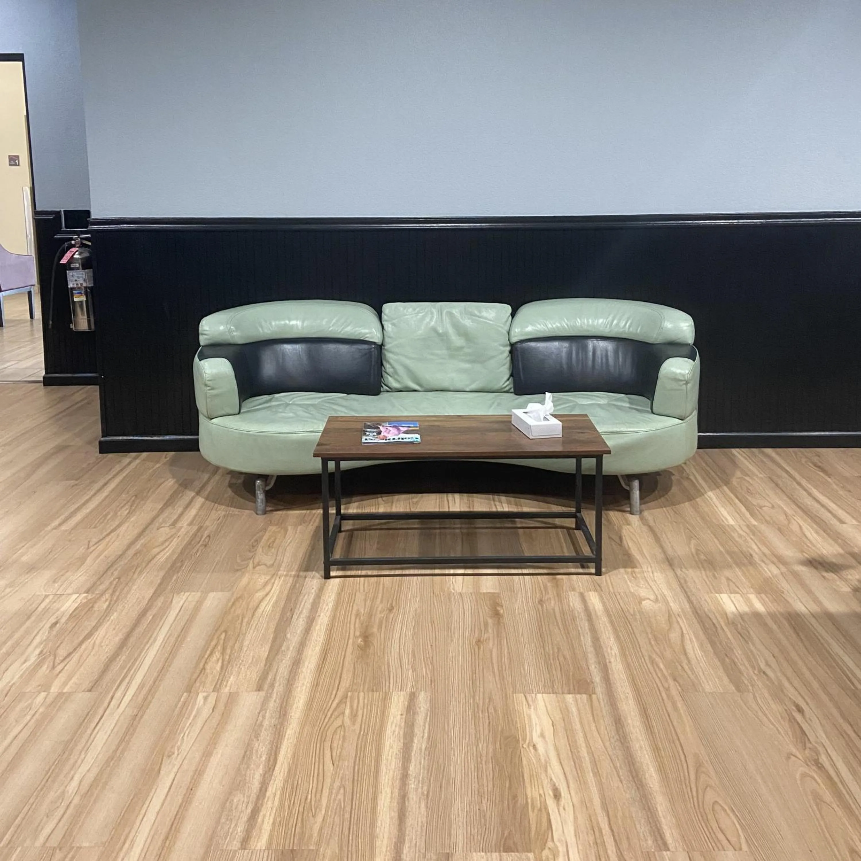 Golfcourse in HomeTowne Studios by Red Roof Painted Post