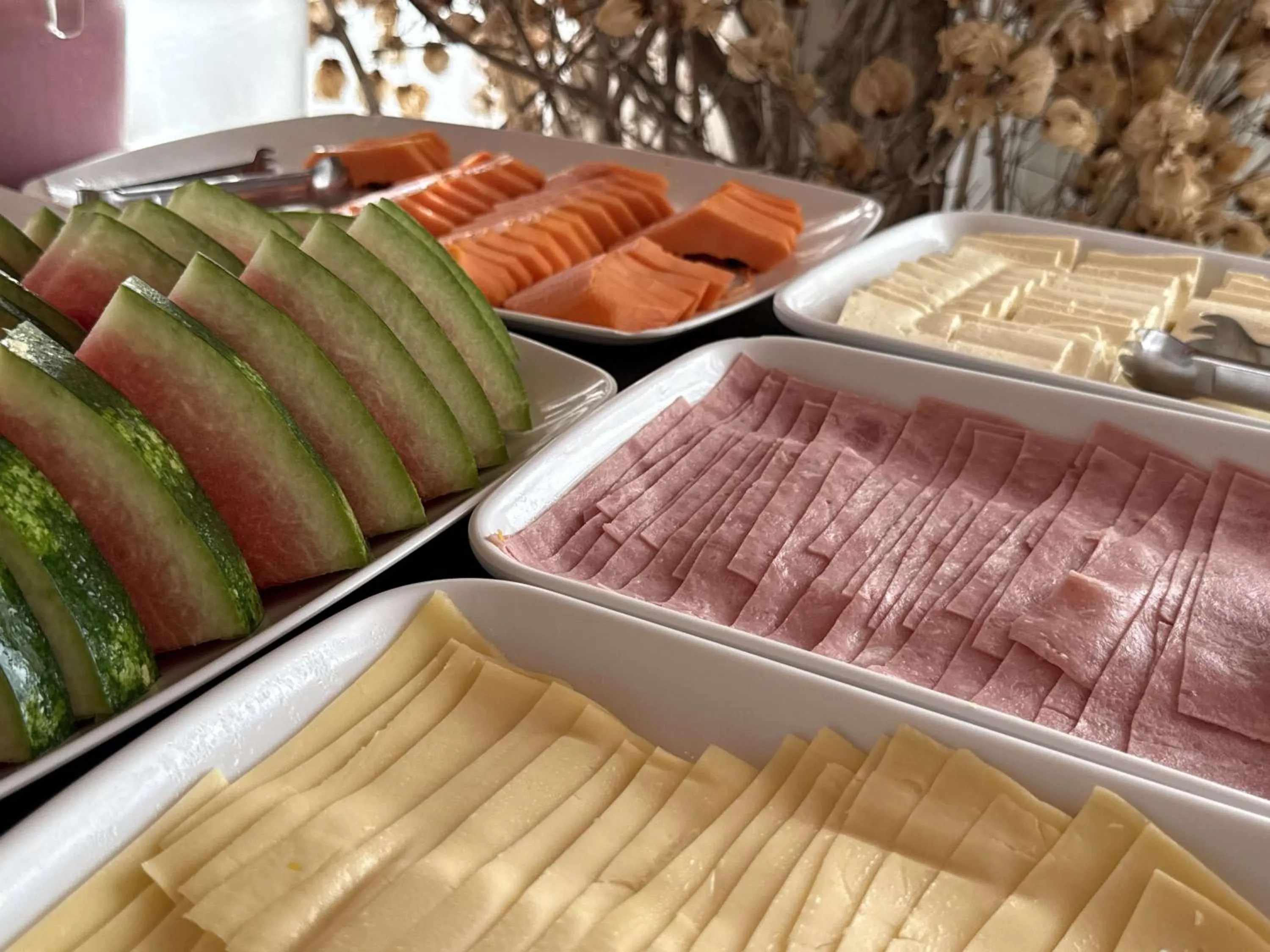 Breakfast in Porto Vila by AFT