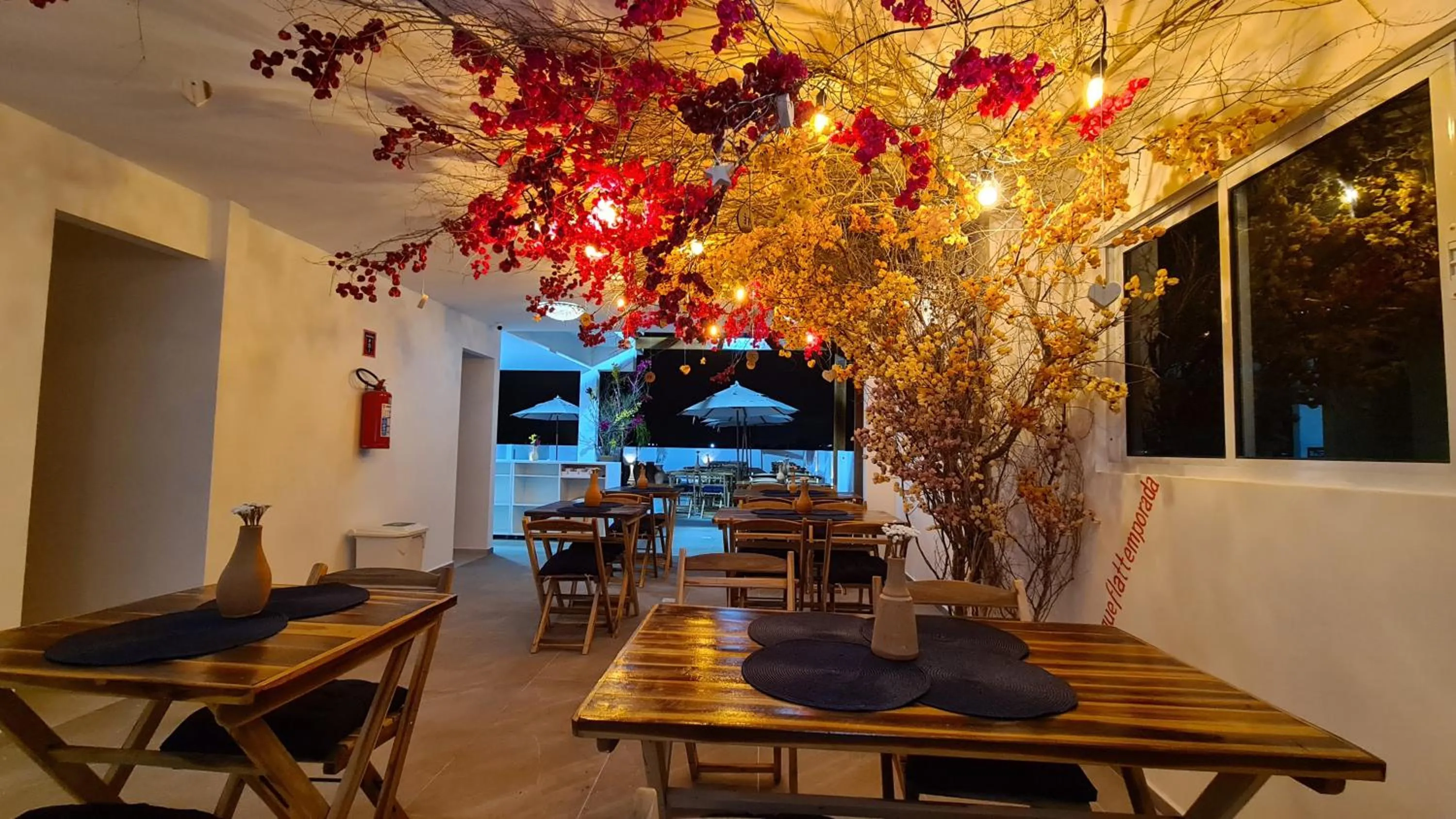 Dining area in Porto Vila by AFT
