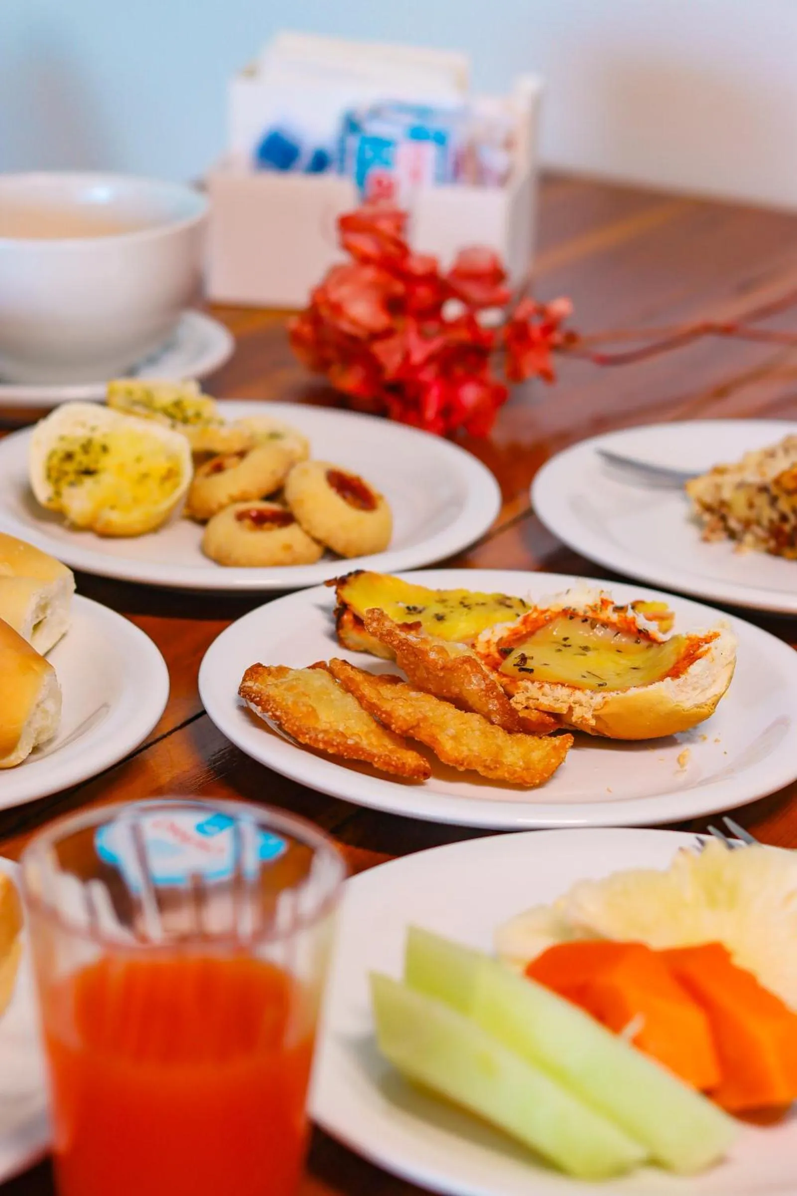 Food and drinks in Porto Vila by AFT