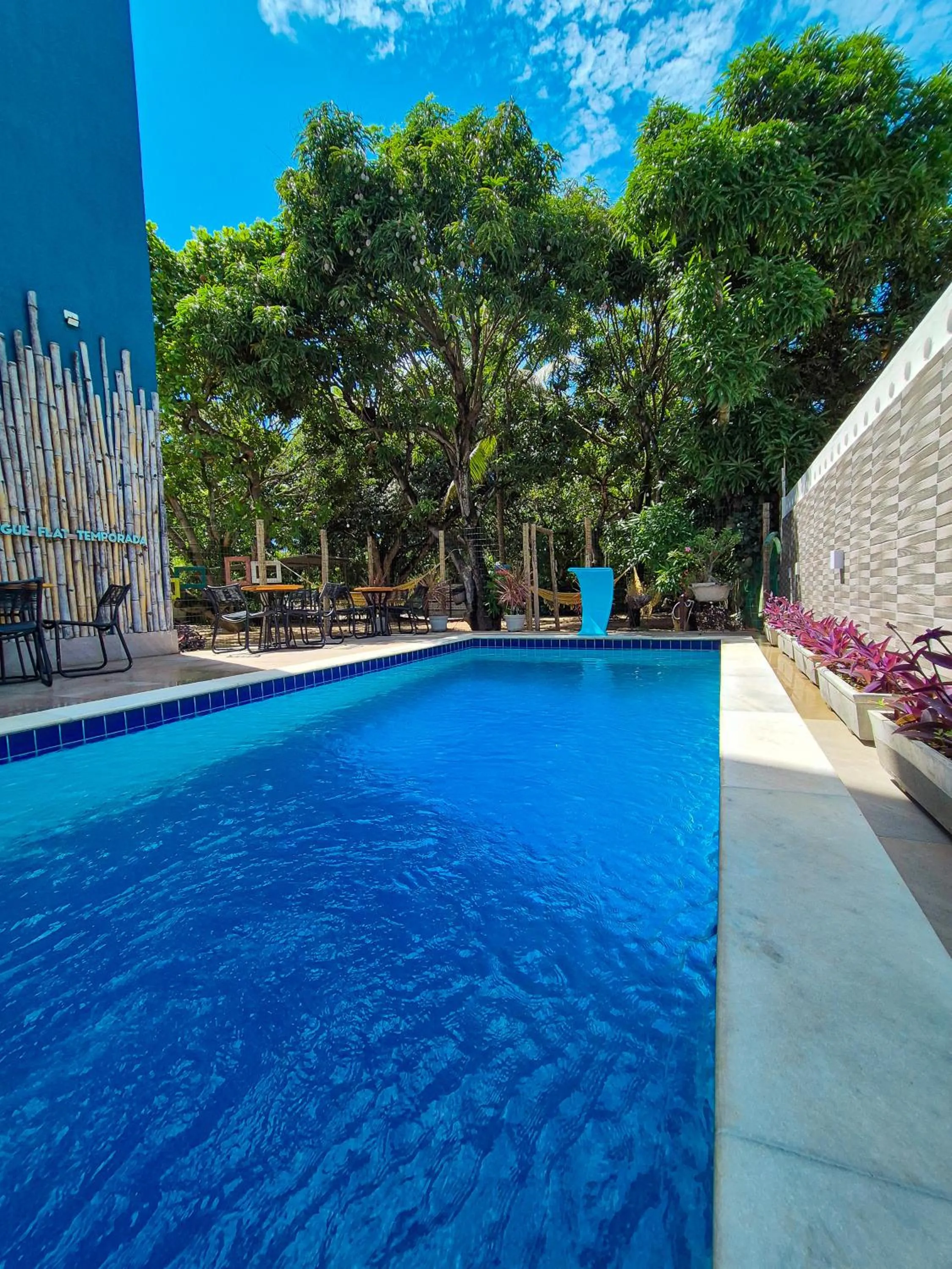 Swimming pool in Porto Vila by AFT