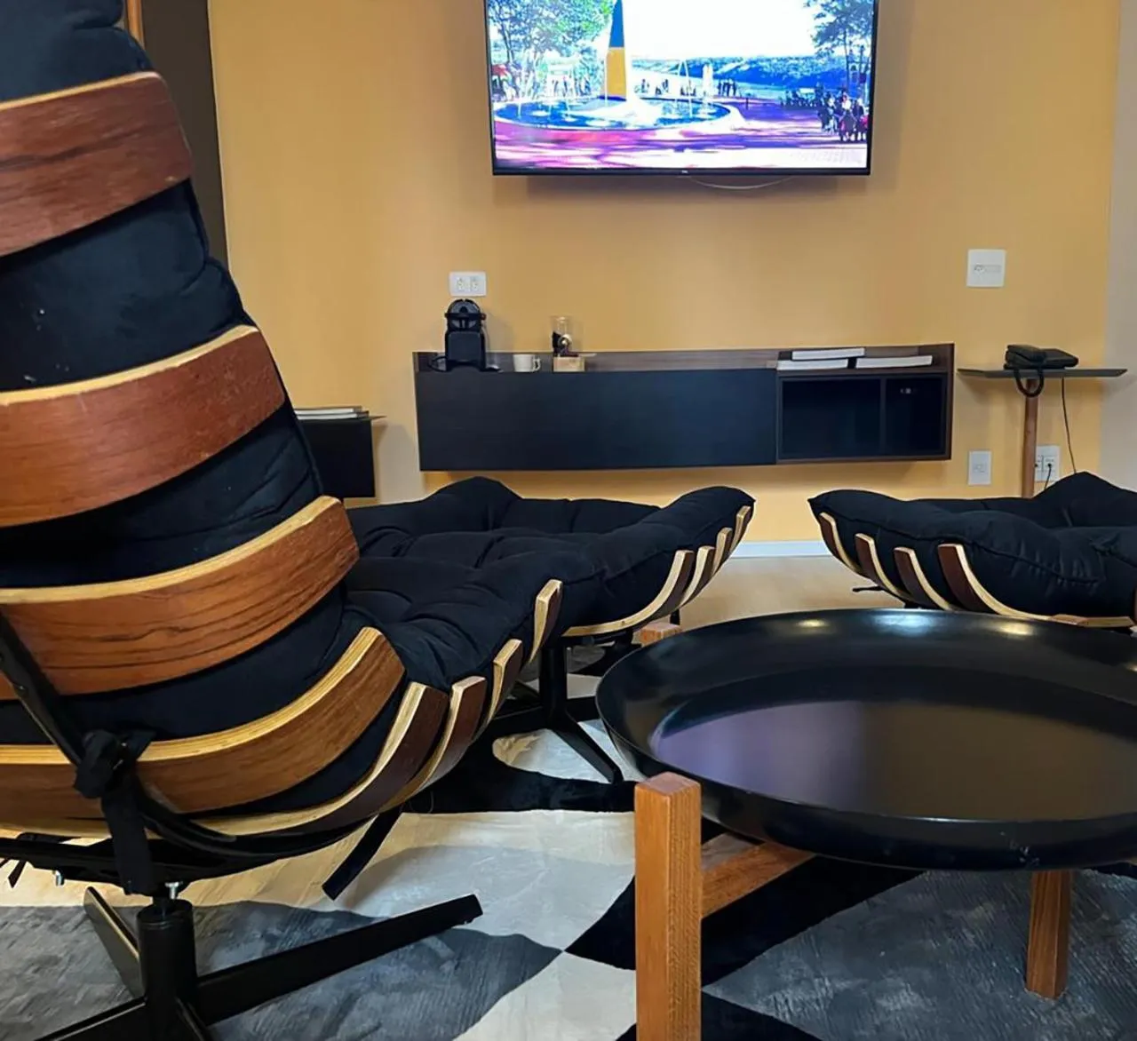 TV and multimedia in Studios Hotel Address à passos da Av Faria Lima