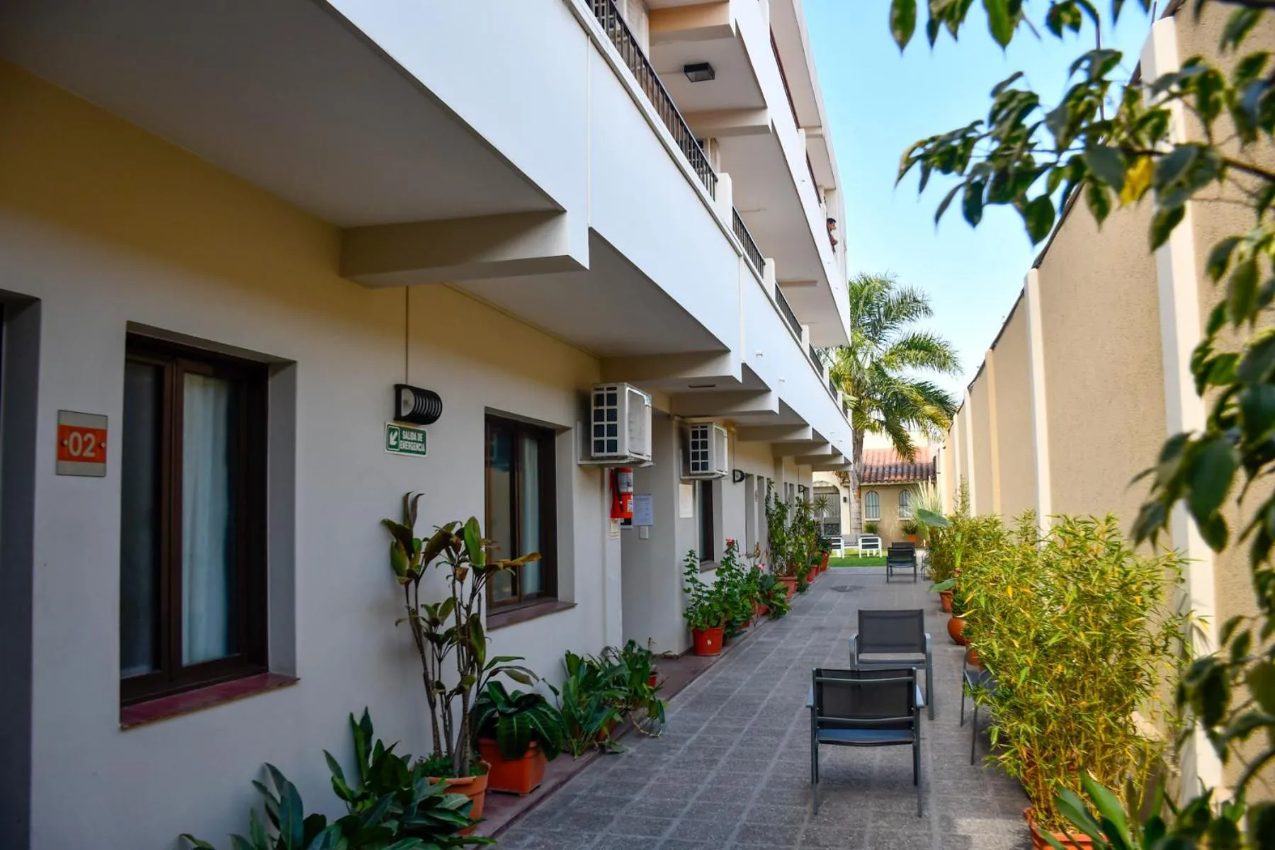 Property building in Ref Apart & Hotel