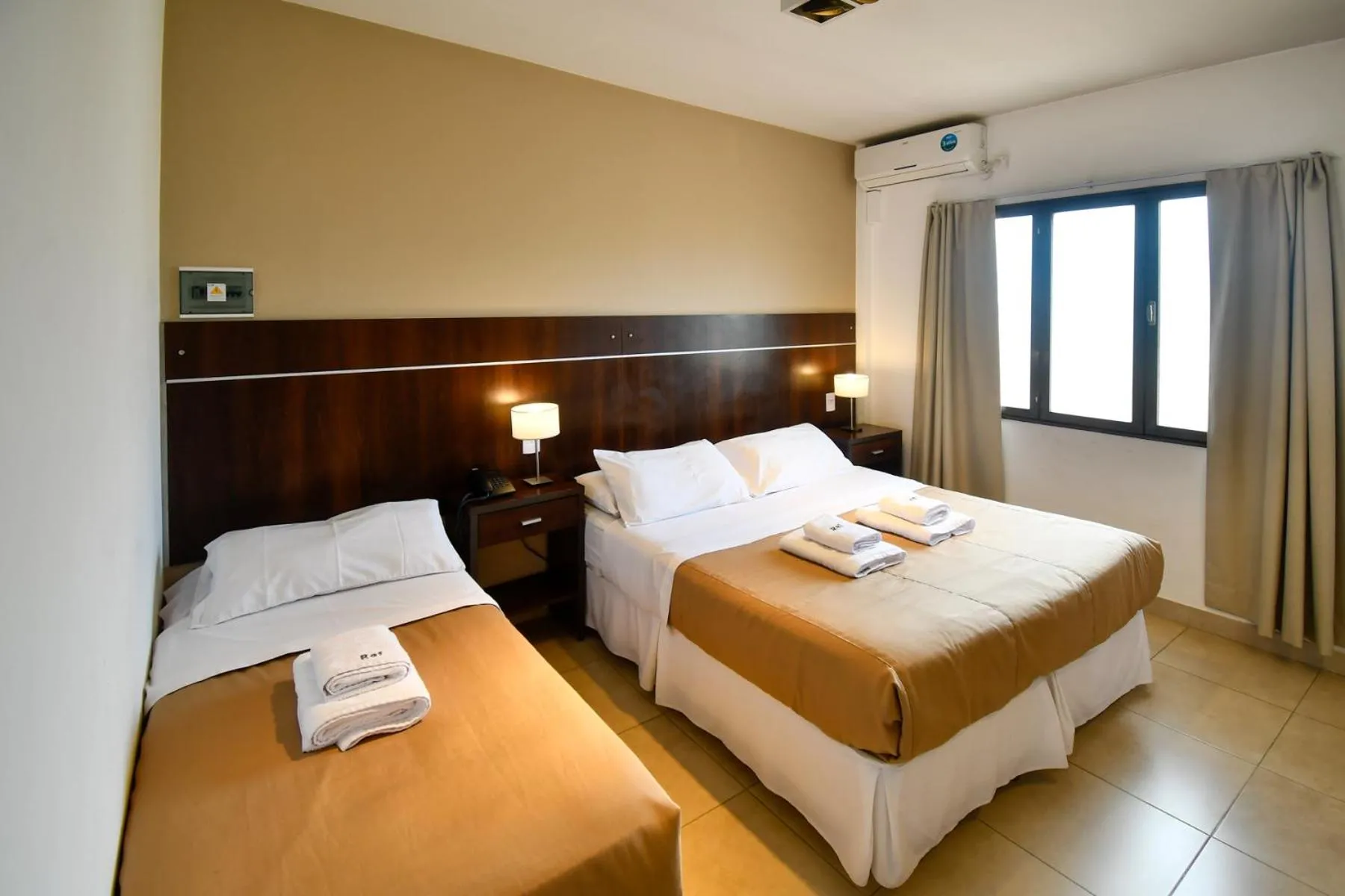 Bed in Ref Apart & Hotel
