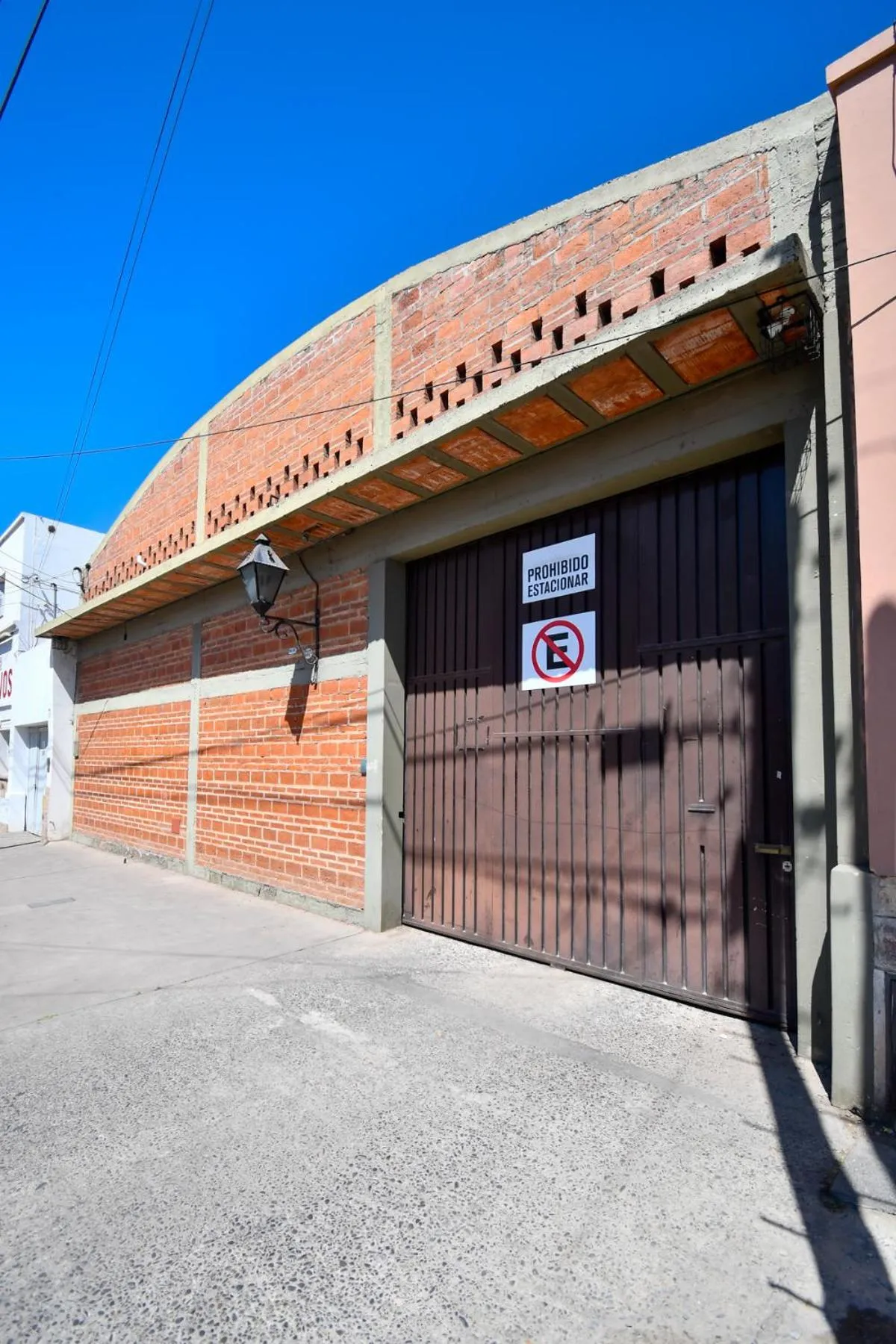 Property building in Ref Apart & Hotel