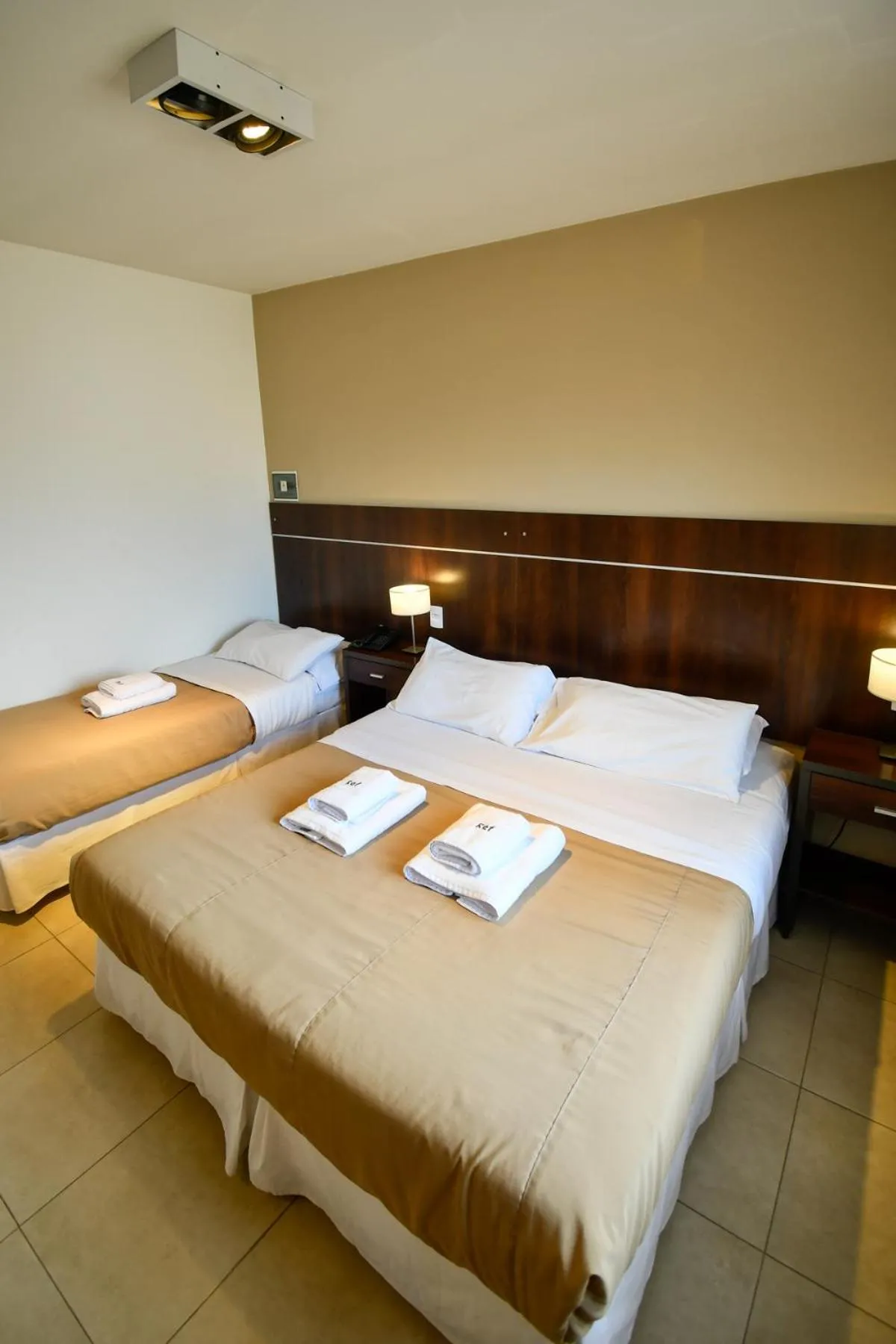 Bed in Ref Apart & Hotel
