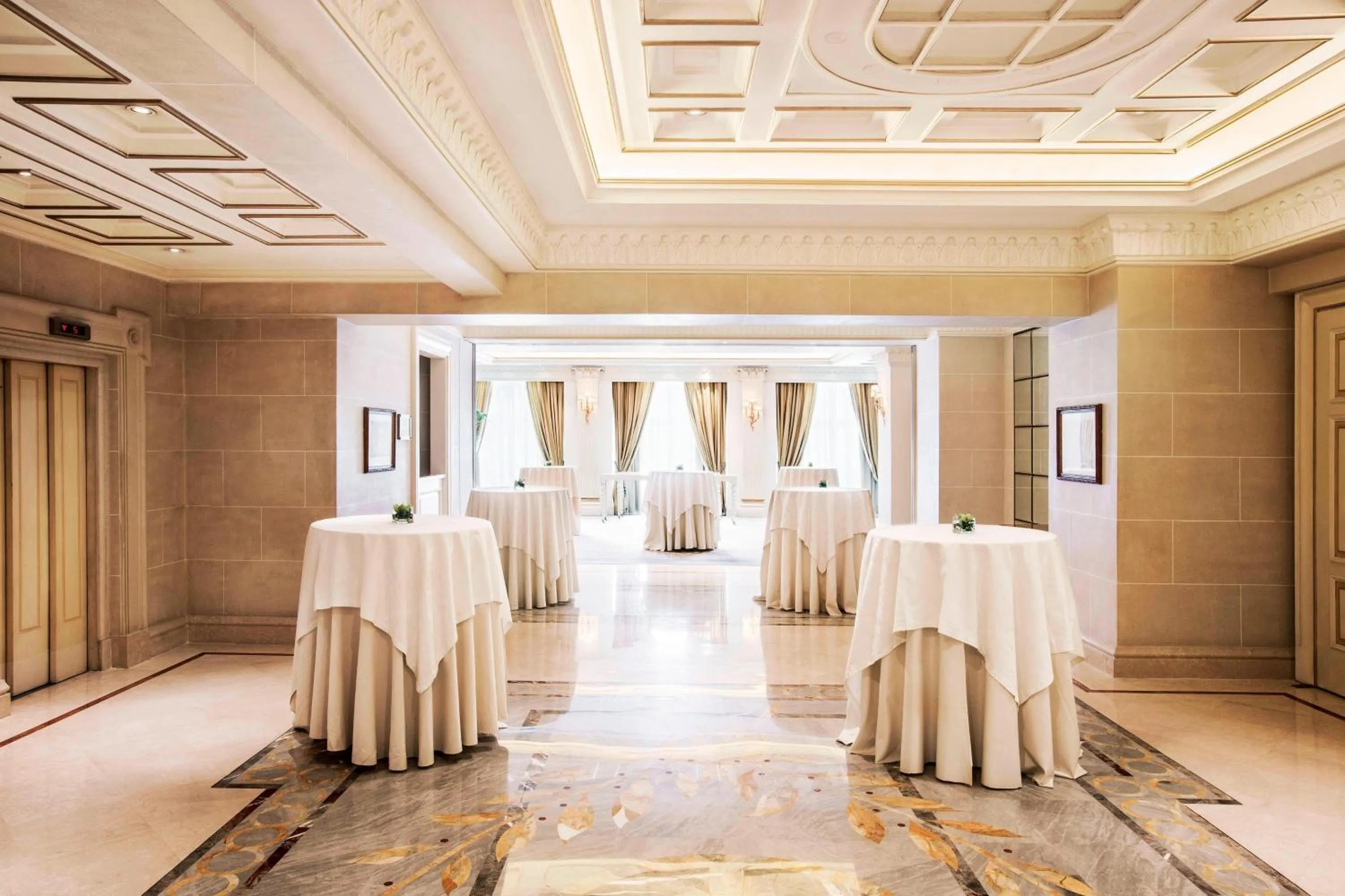 Meeting/conference room in King George, a Luxury Collection Hotel, Athens