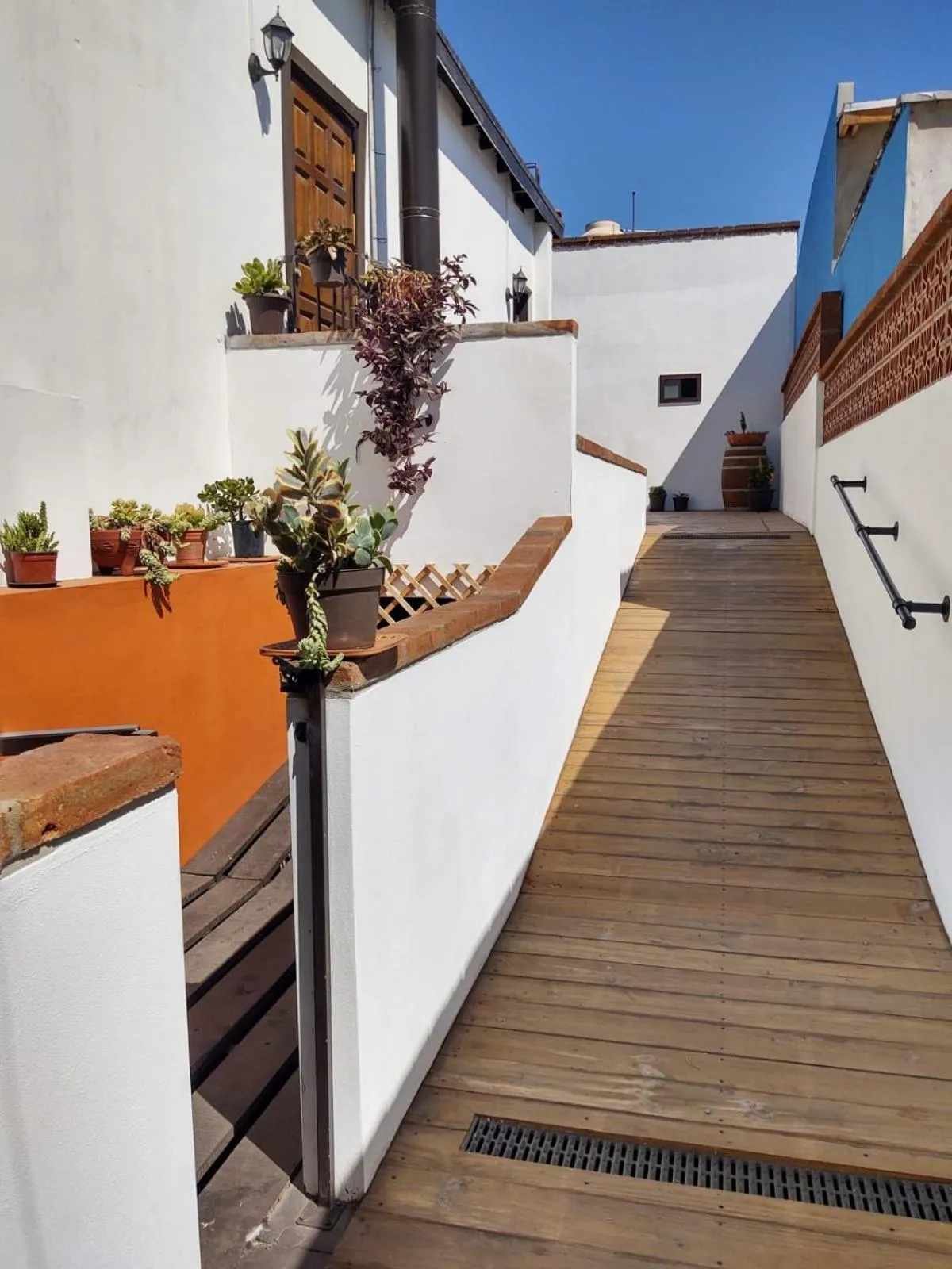 Property building in Hacienda El Galeon