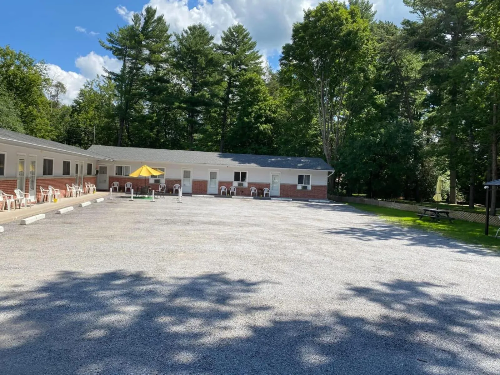 Three Island Motel