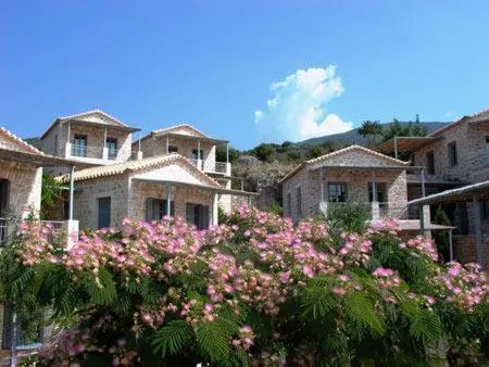 Facade/entrance in Notos Hotel Kardamili