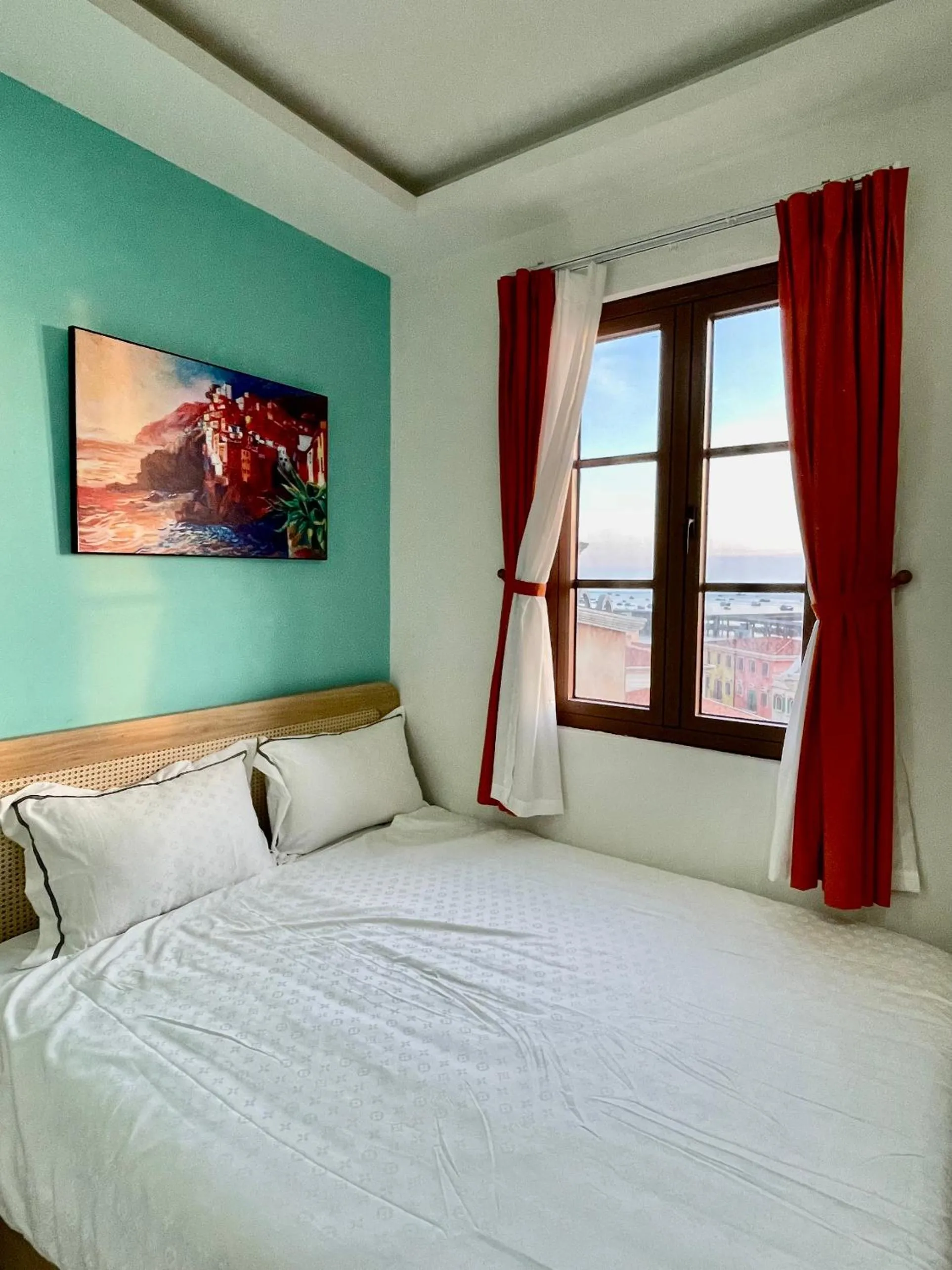 Photo of the whole room in Rova Hotel Sunset Town Phu Quoc