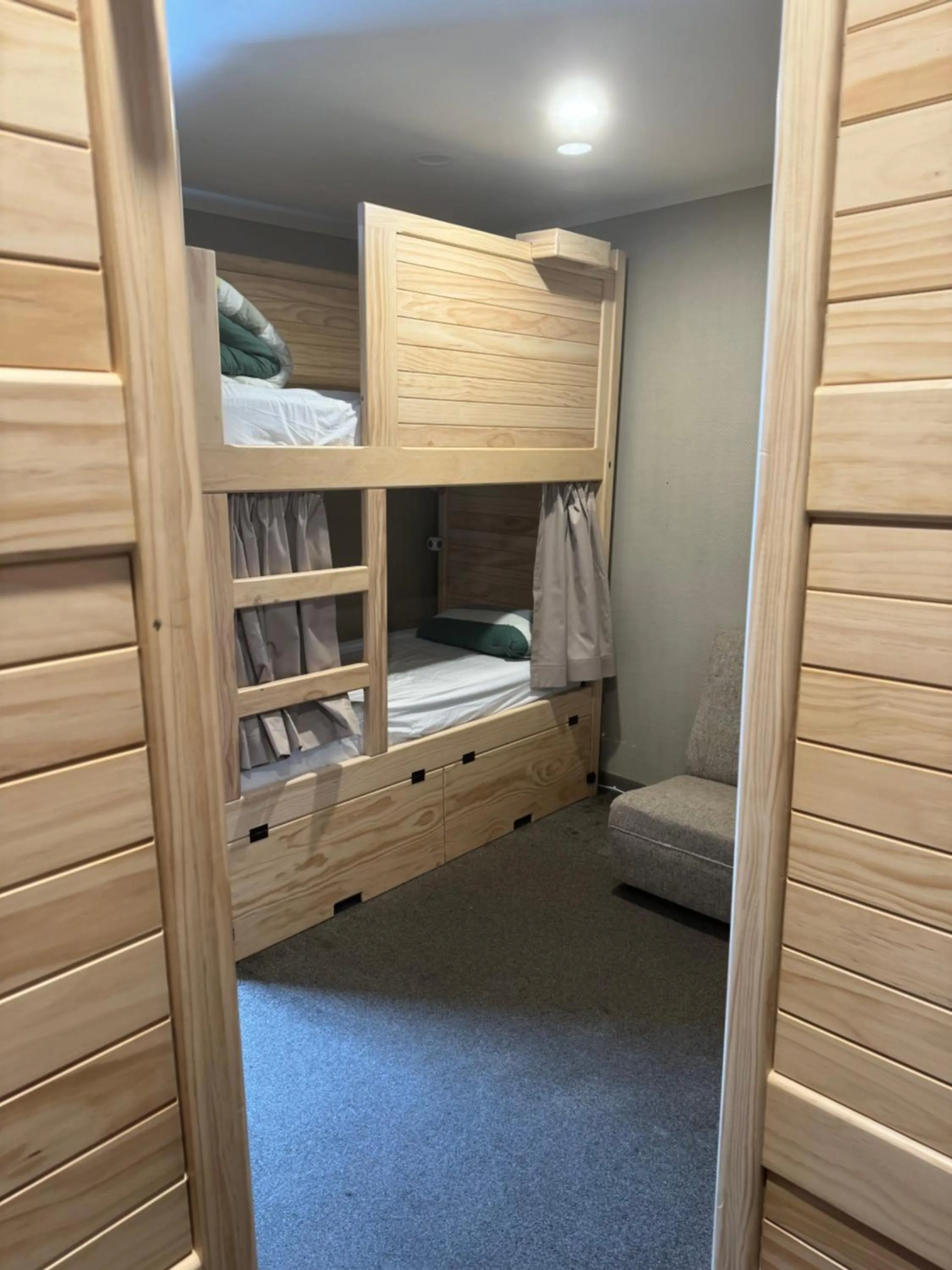 Bedroom, Bed in UpTown Backpackers