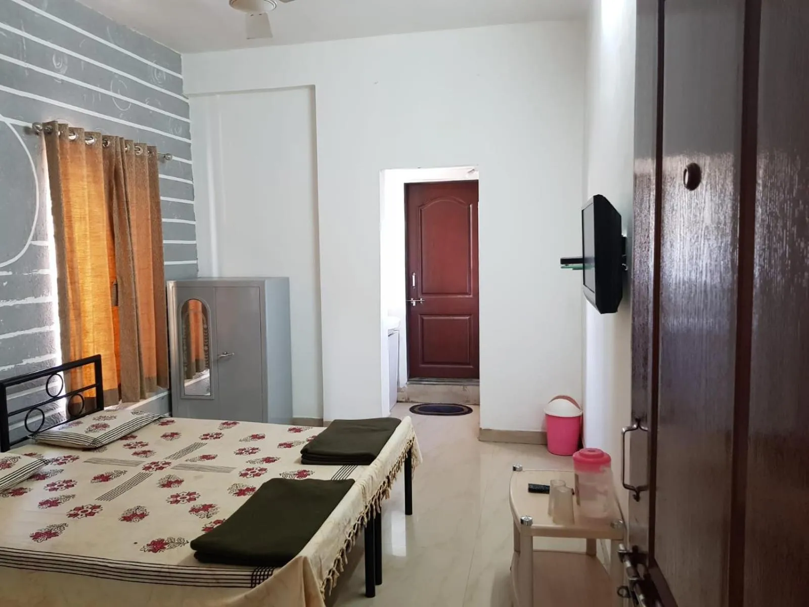 Bed in Om Shree Yatri Niwas