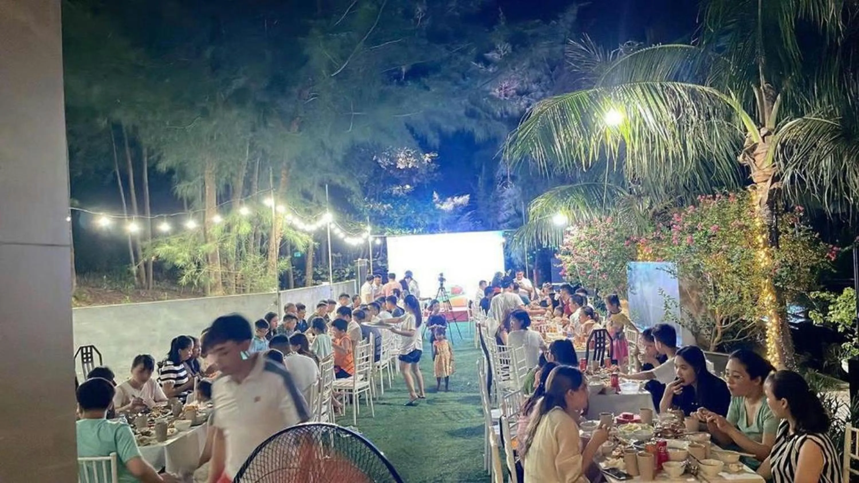 BBQ facilities in Villa FLC Sầm Sơn Ngọc Trai - Ngay Gần Biển