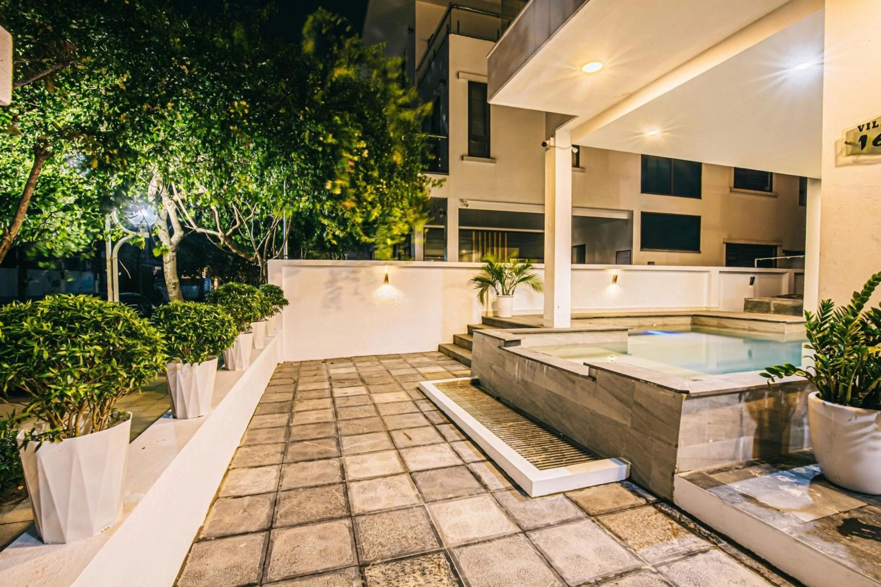 Patio in Villa FLC Sầm Sơn Ngọc Trai - Ngay Gần Biển