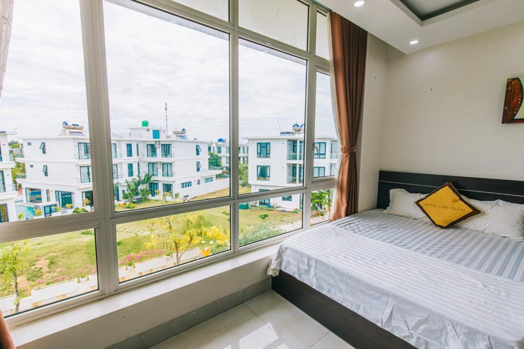 Bedroom, Bed in Villa FLC Sầm Sơn Ngọc Trai - Ngay Gần Biển