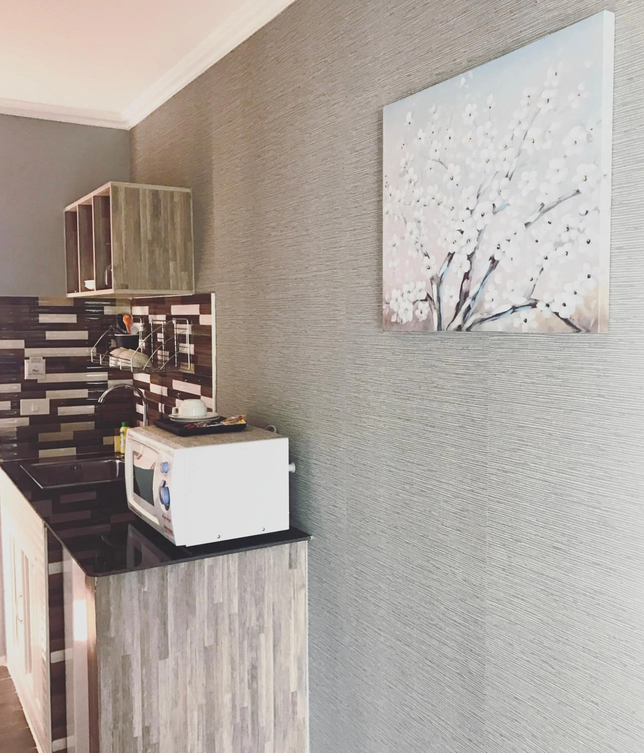 kitchen in The Tamnan Pattaya Hotel & Resort