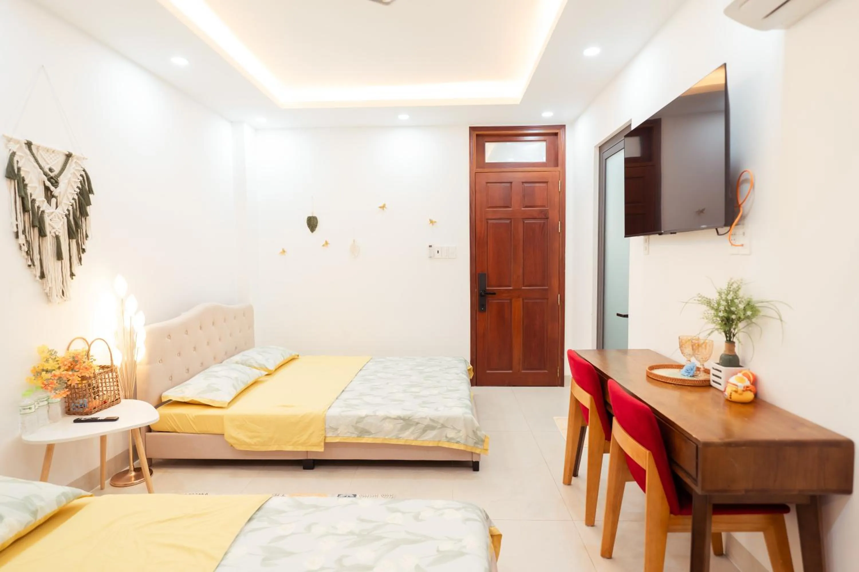 Bedroom, Bed in The Sophia Apartment - Thao Dien Central