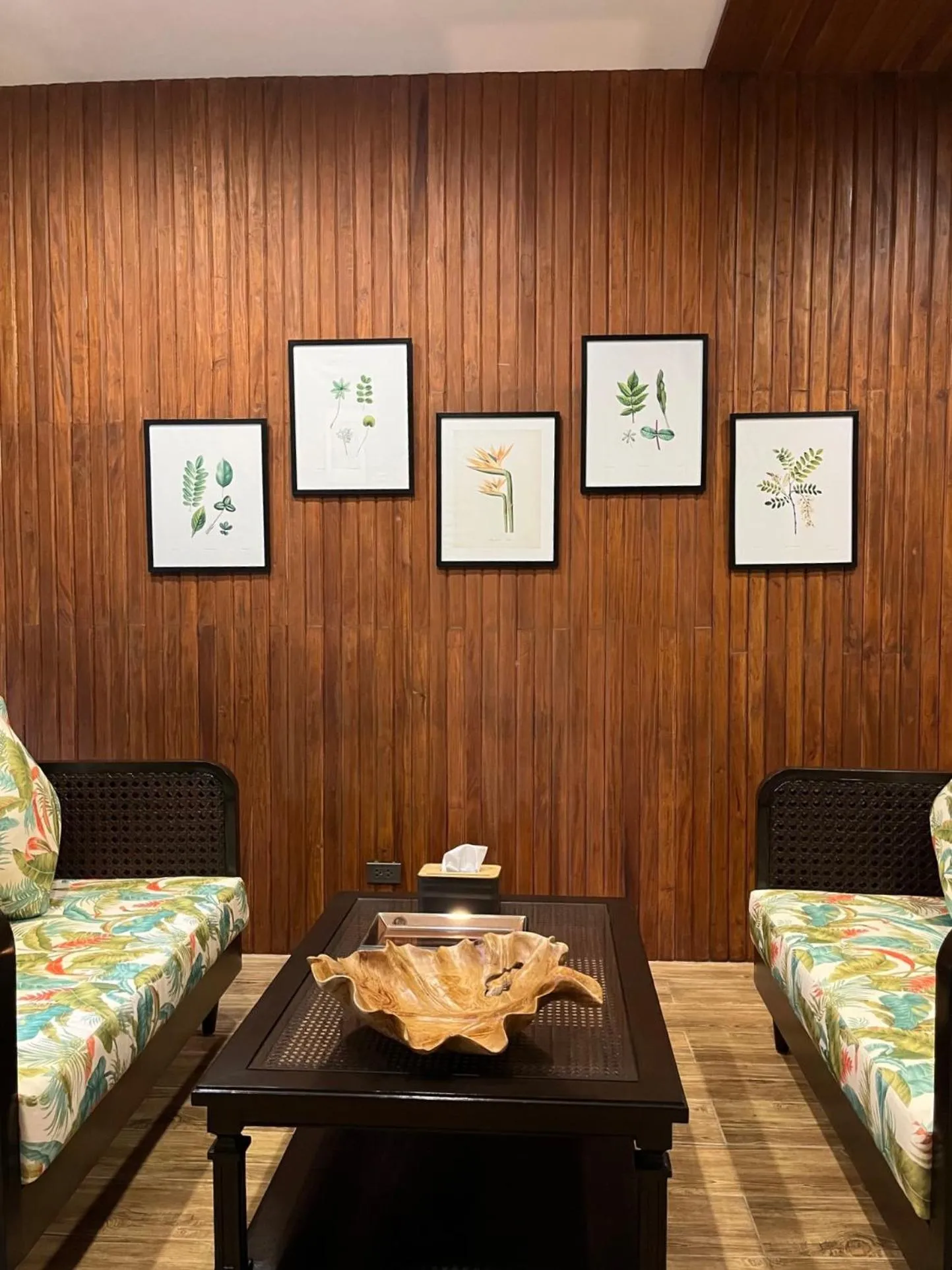 Bed in Hotel Dumaguete