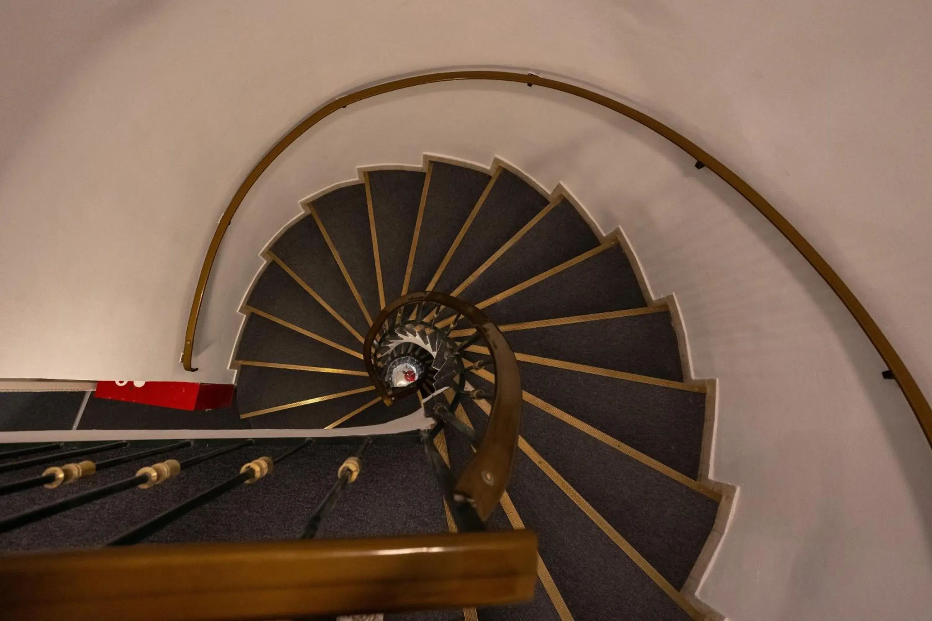 Property building in Hotel Bretagne Property building in Hotel Bretagne