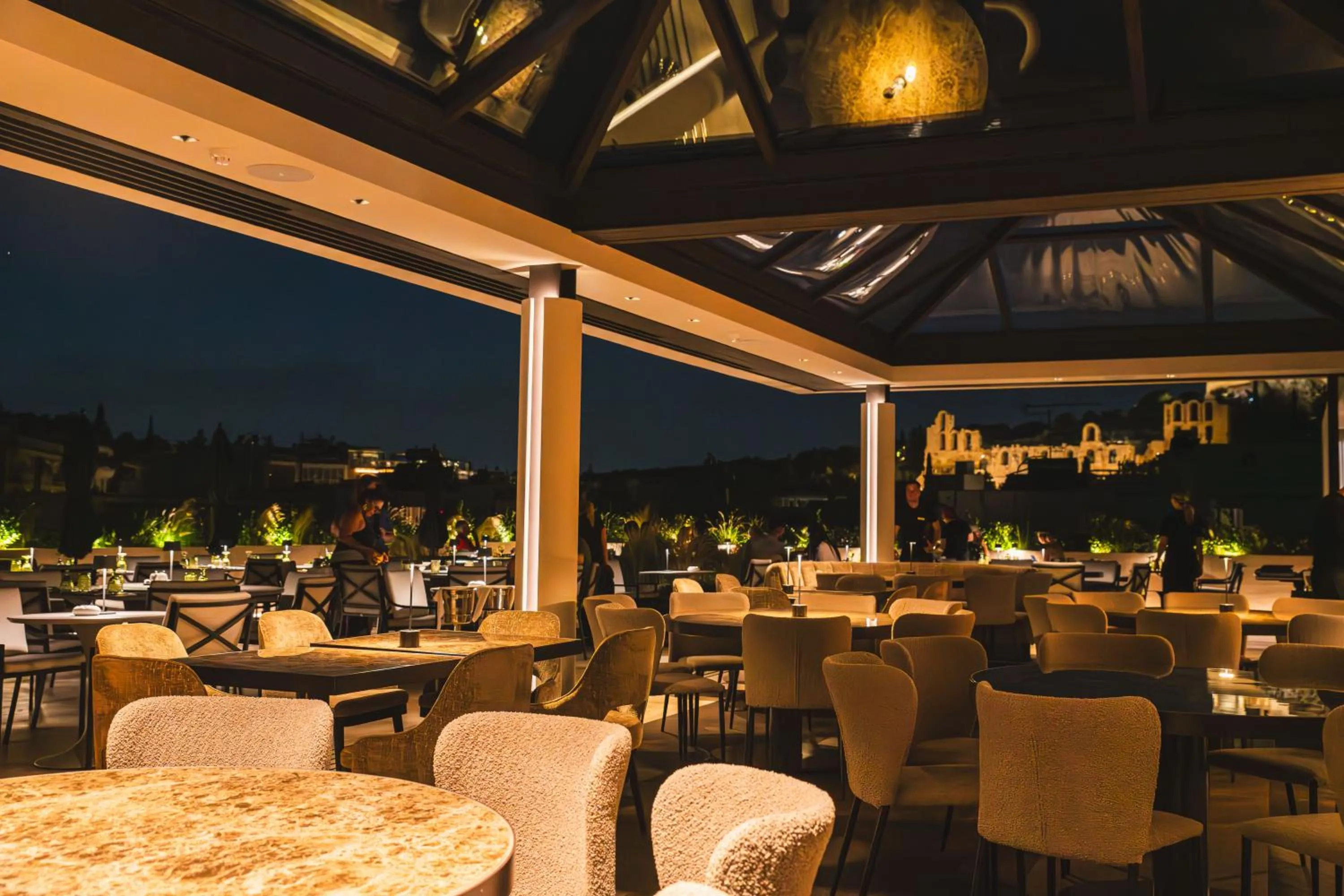 Restaurant/places to eat in Divani Palace Acropolis