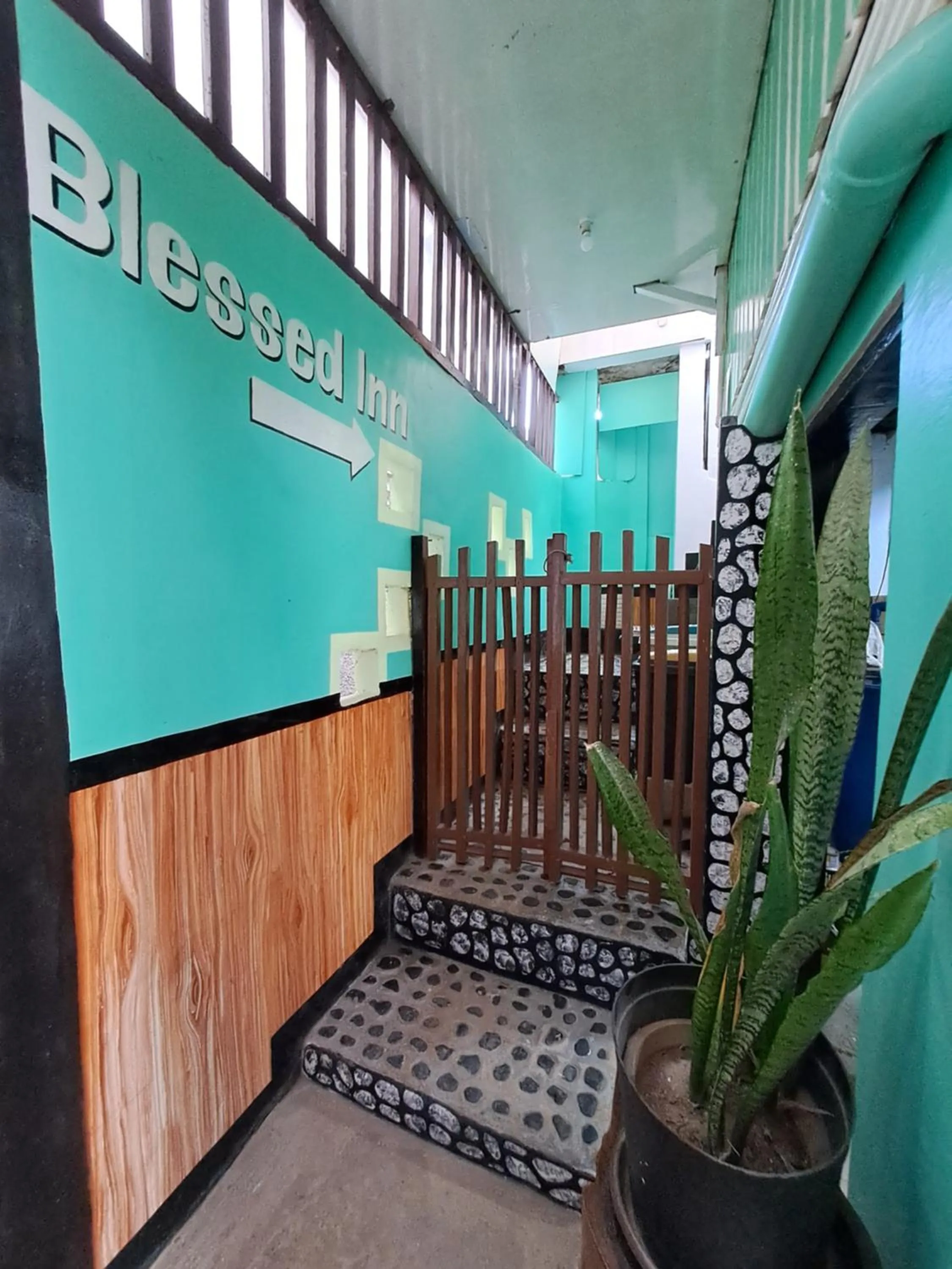 Facade/entrance in Blessed Inn