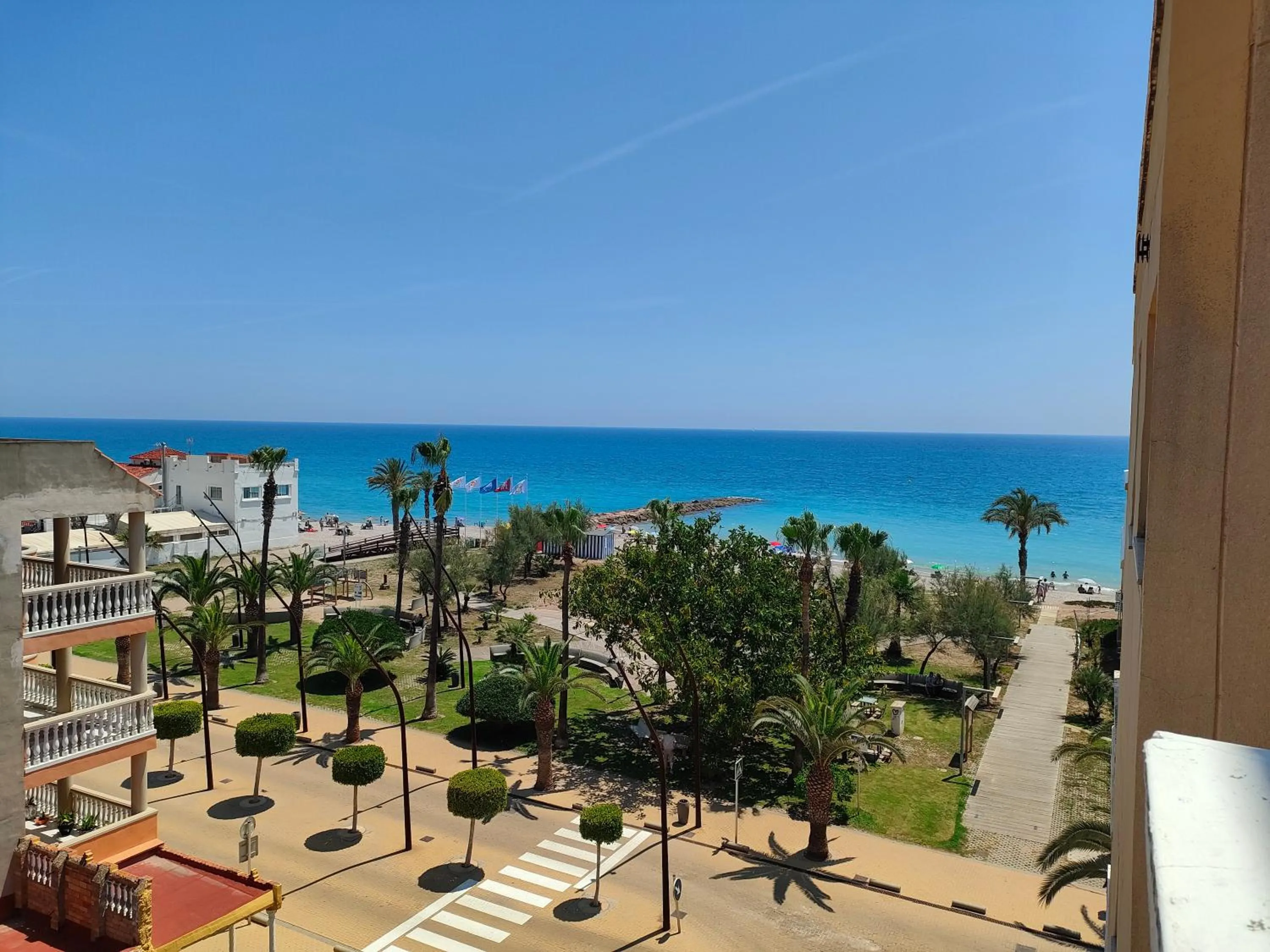 Sea view in Playa Paradís - Primera linea de playa - AP-7 3min - Self check-in 24h