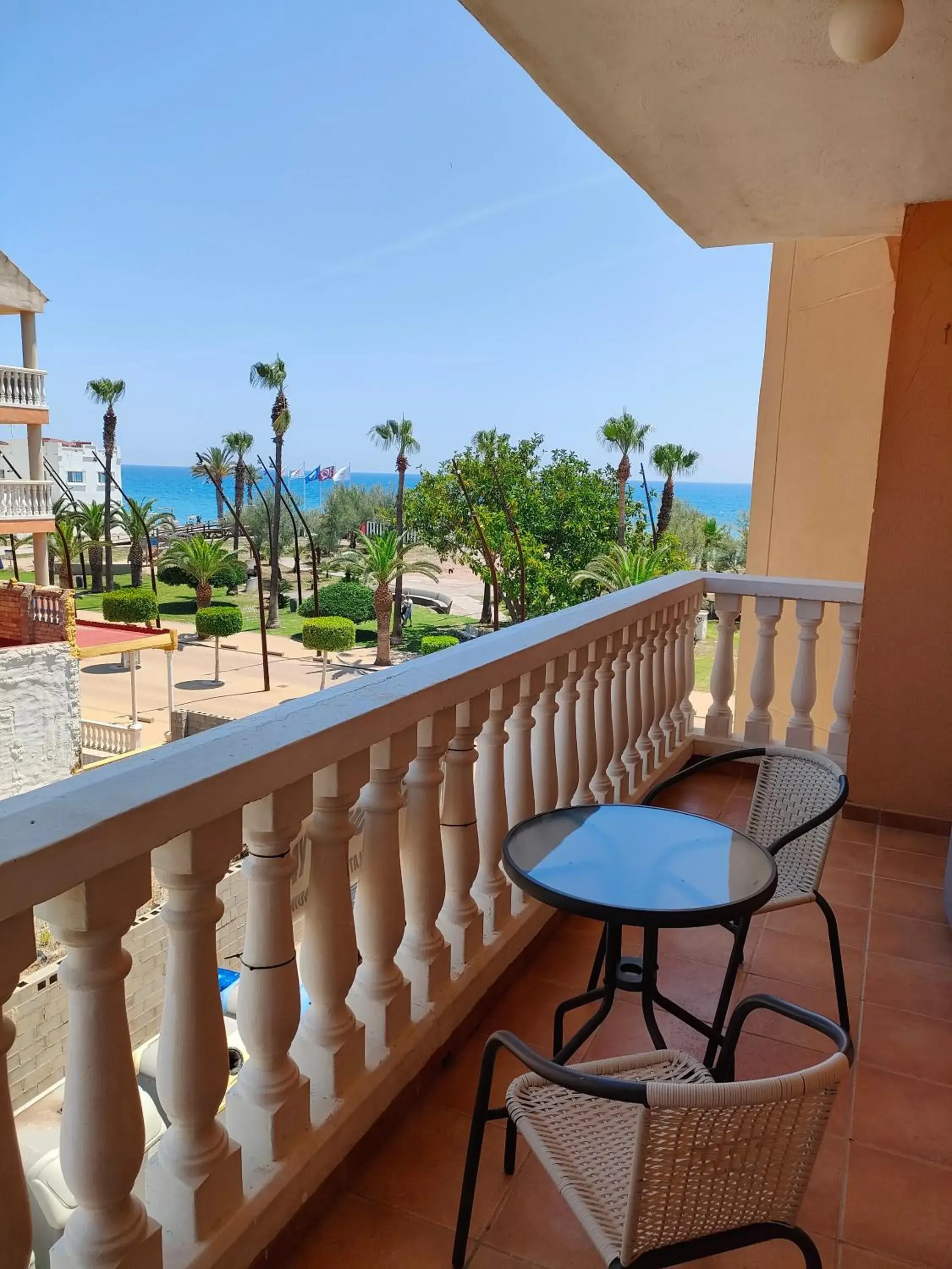 Apartment with Sea View in Playa Paradís - Primera linea de playa - AP-7 3min - Self check-in 24h Apartment with Sea View in Playa Paradís - Primera linea de playa - AP-7 3min - Self check-in 24h