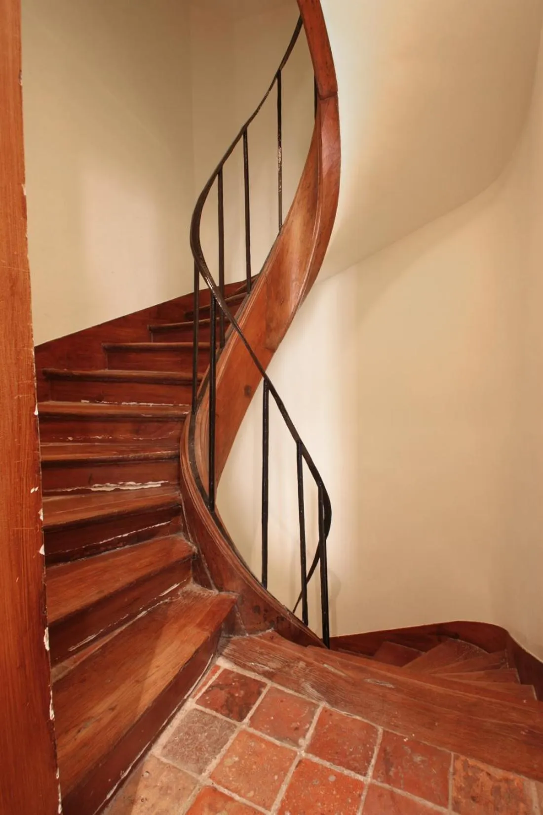 Property building in bridgestreet ST GERMAIN