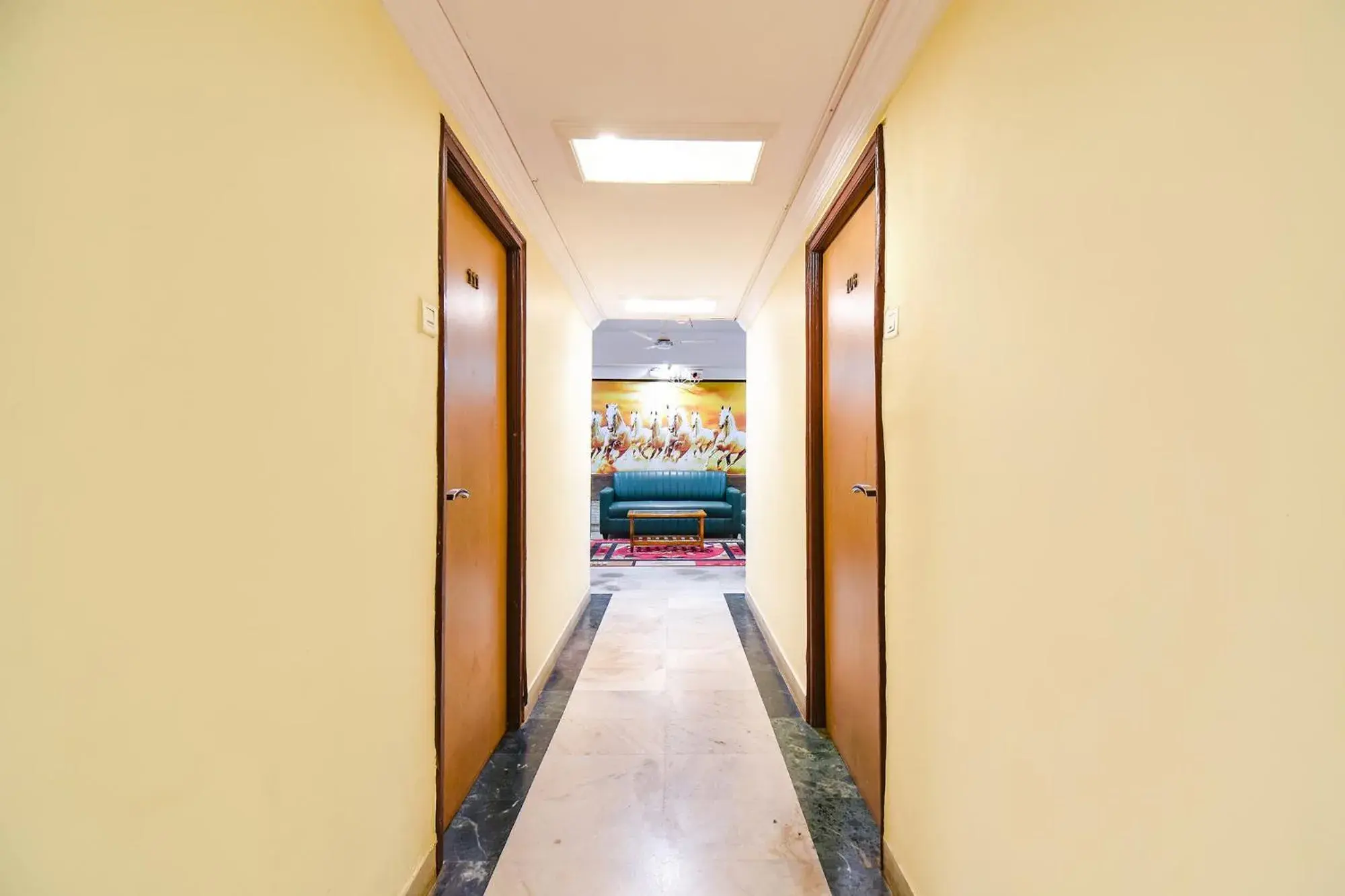 Lobby or reception in FabHotel Prime Yash Residency - Nr Lonavala Railway Station Lobby or reception in FabHotel Prime Yash Residency - Nr Lonavala Railway Station