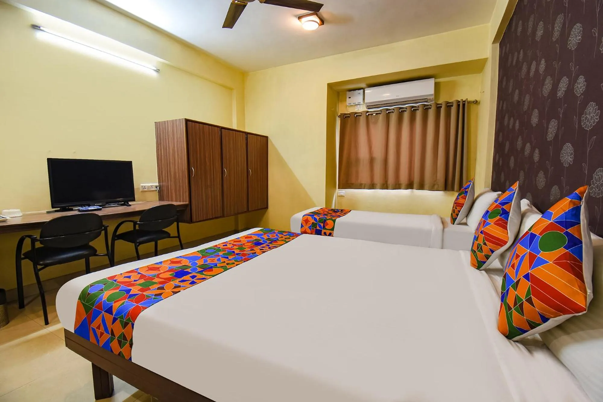 Bed in FabHotel Prime Yash Residency - Nr Lonavala Railway Station