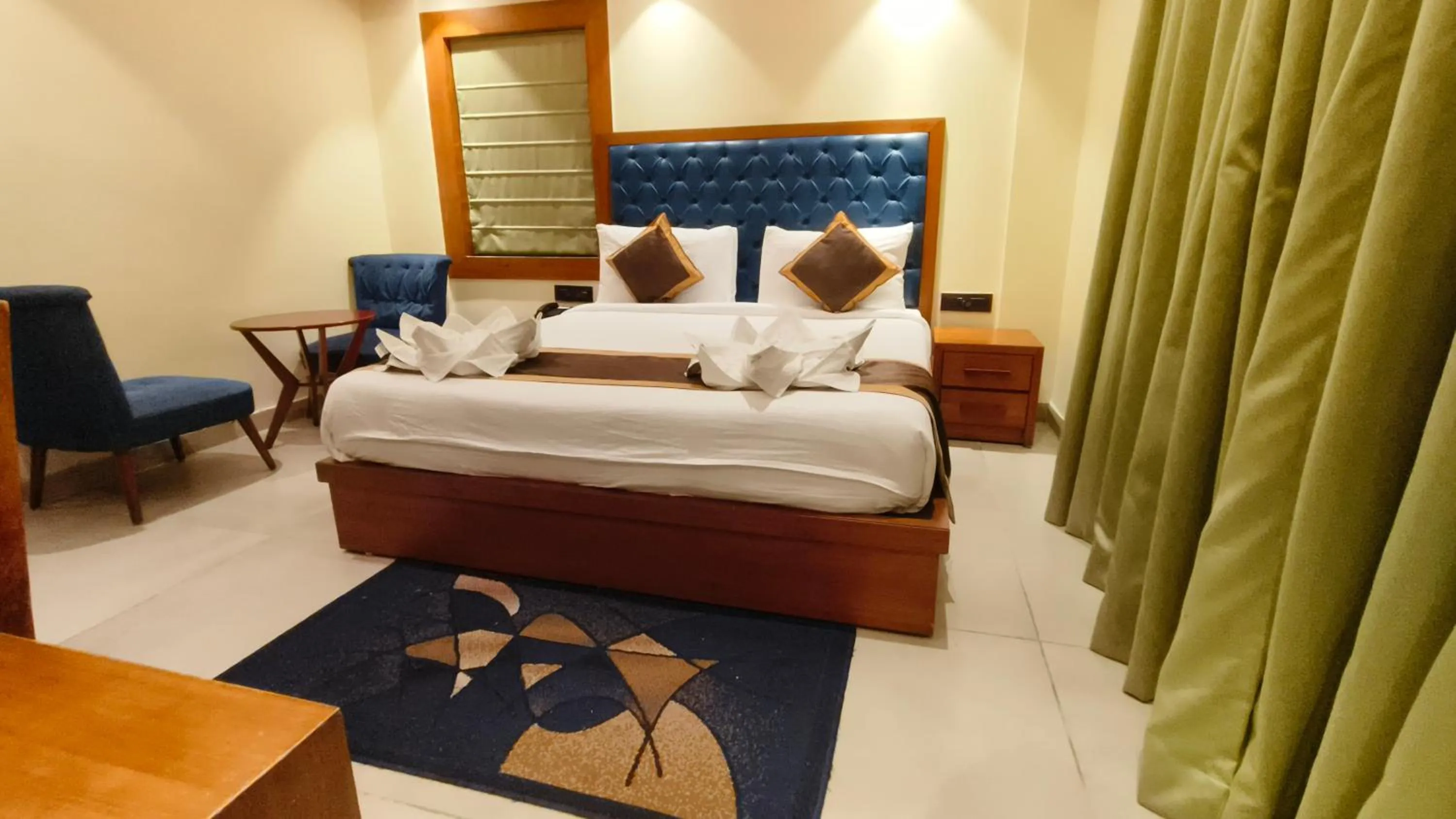 Bed in Luxury Amar Tree Resort