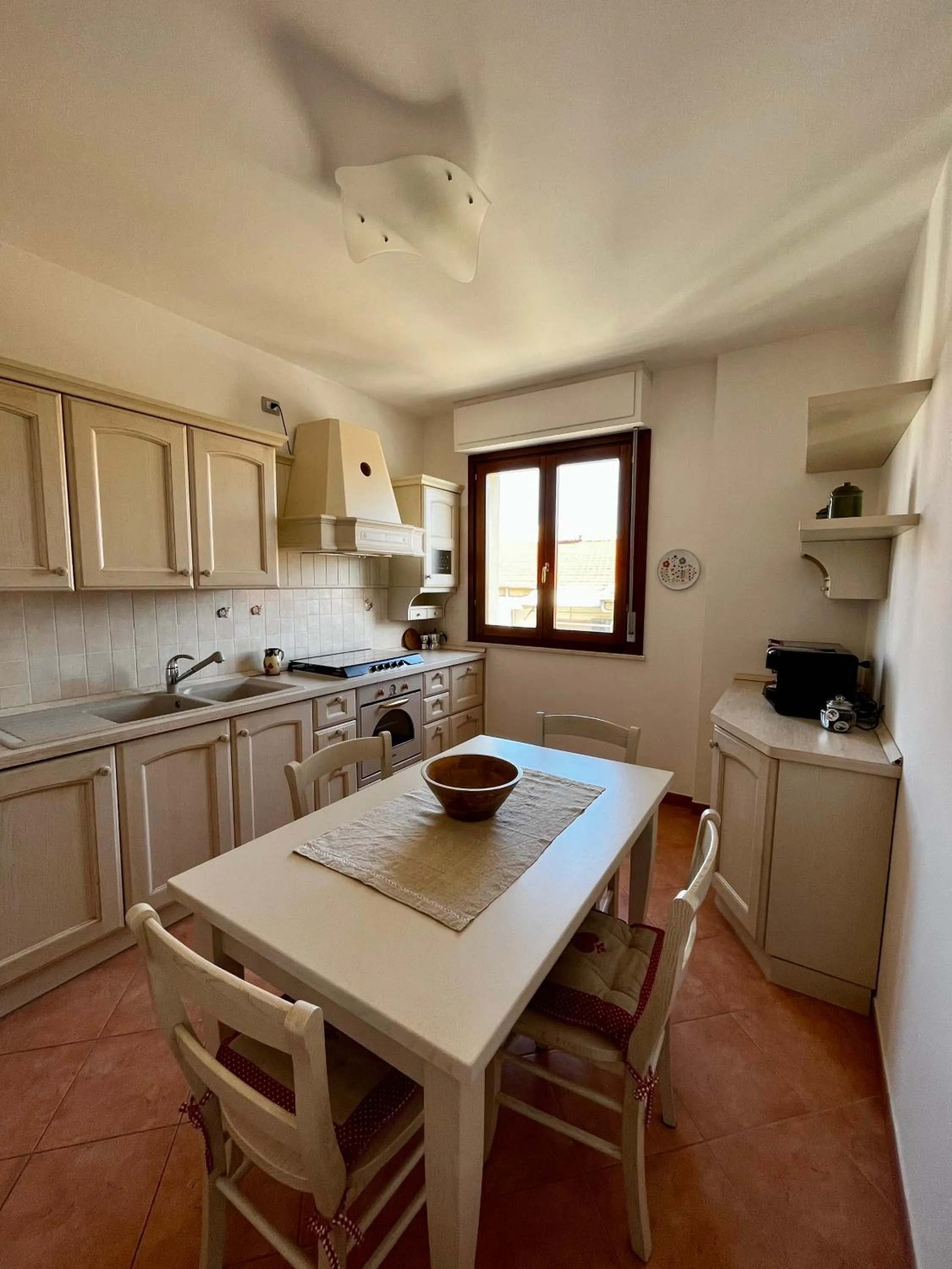 Kitchen or kitchenette in NelMar Guest House