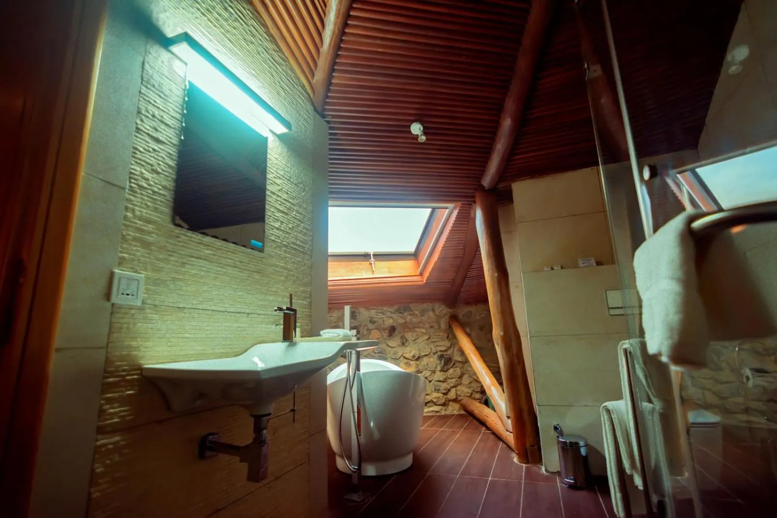 Bathroom in Trois Ore Residences & Green Earth Bistro