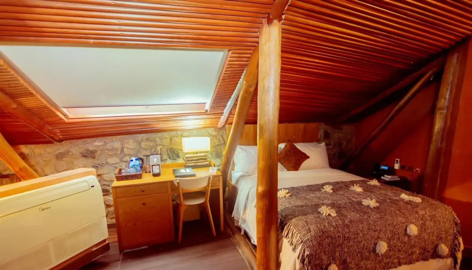 Bed in Trois Ore Residences & Green Earth Bistro Bed in Trois Ore Residences & Green Earth Bistro