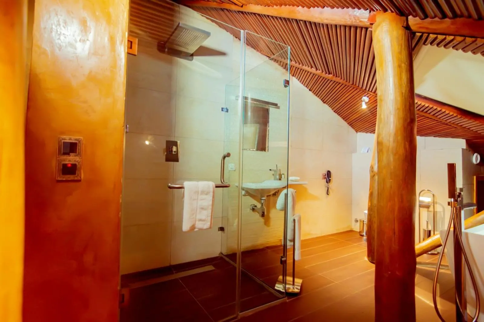 Shower in Trois Ore Residences & Green Earth Bistro