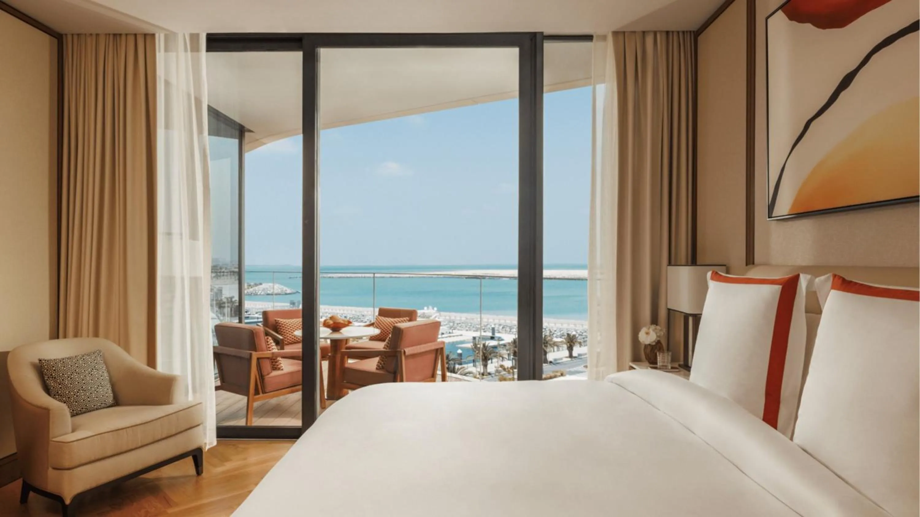 Bedroom, Bed in Jumeirah Residences Marsa Al Arab Dubai