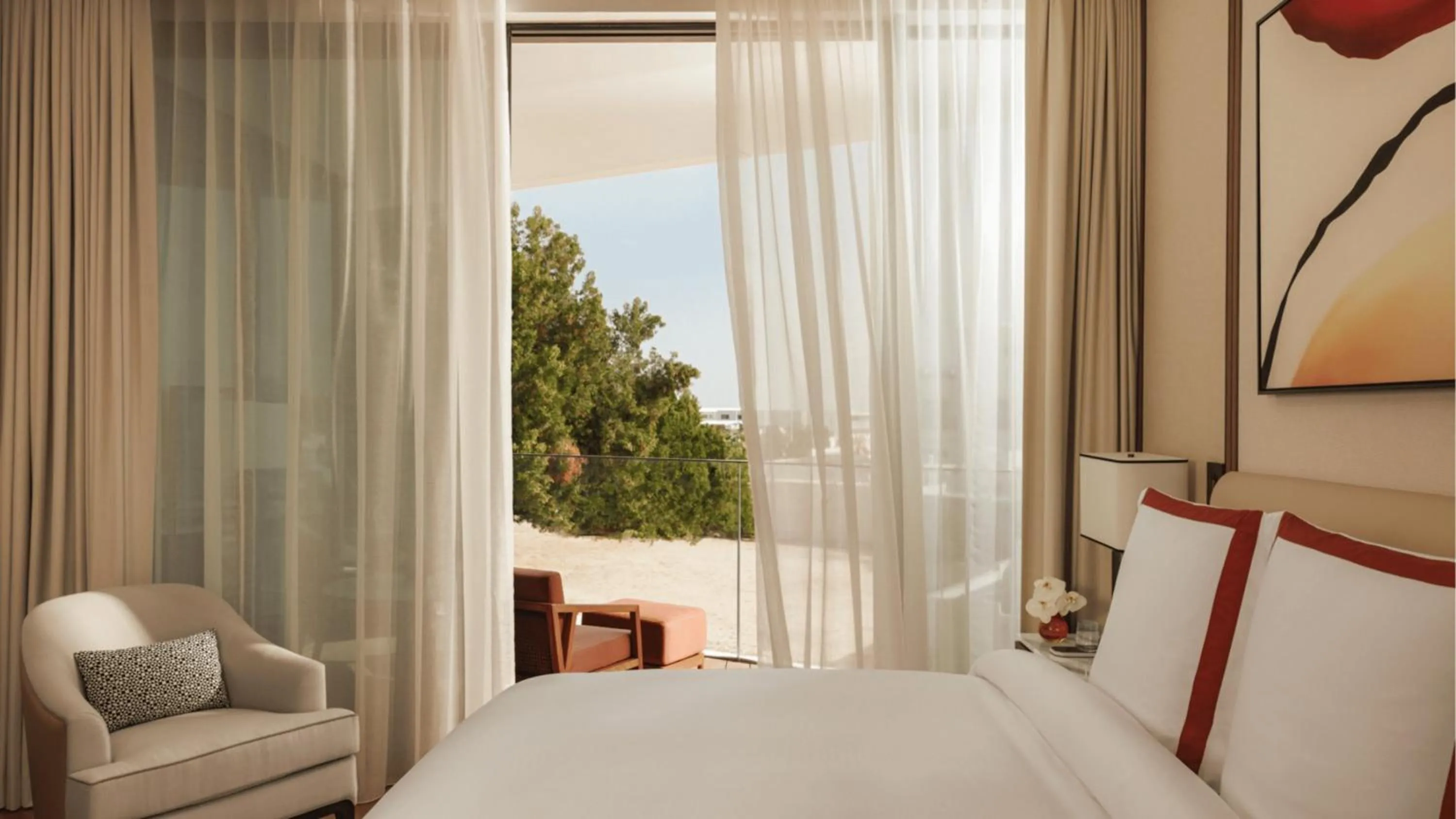 Bedroom, Bed in Jumeirah Residences Marsa Al Arab Dubai