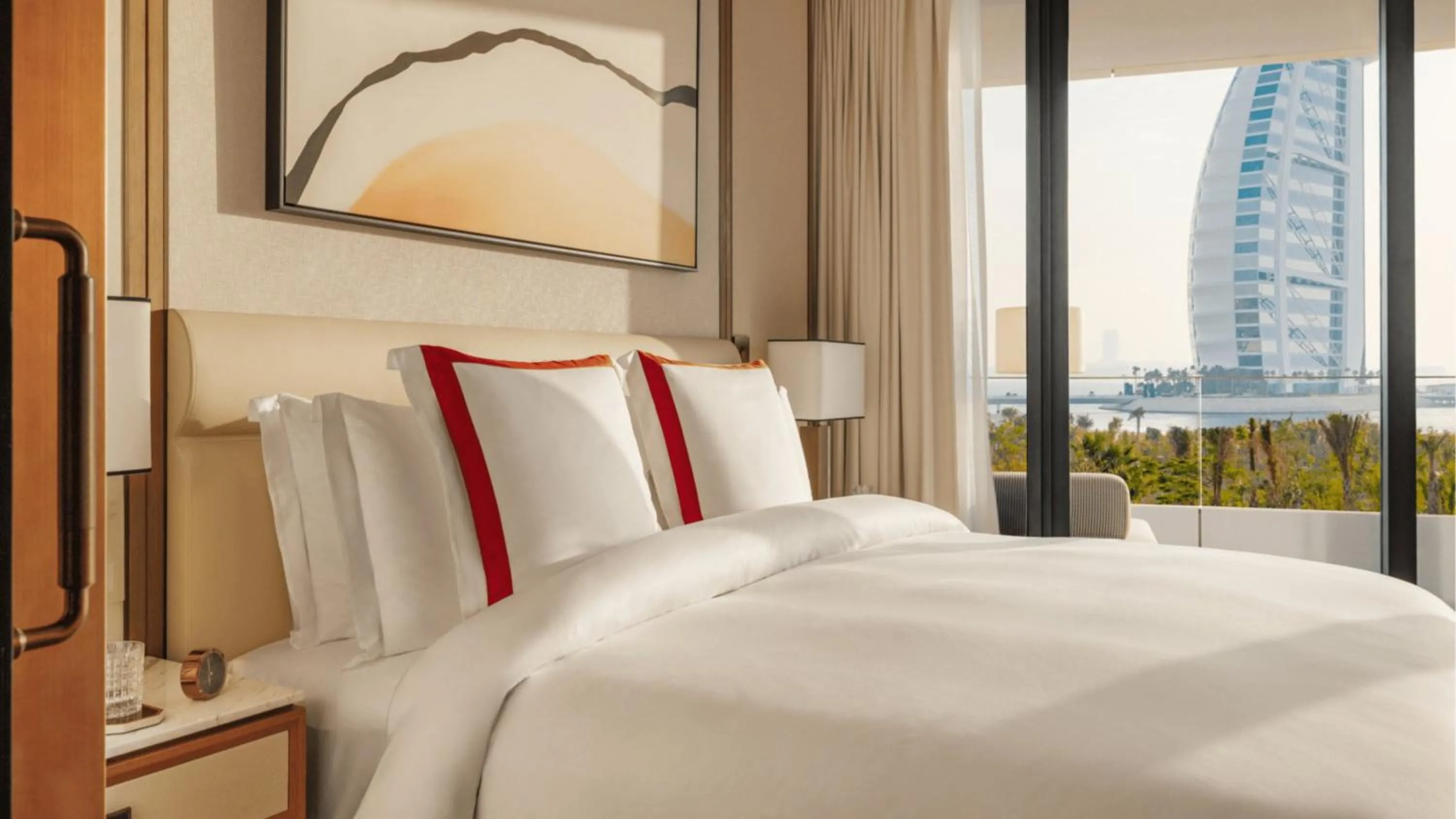 Bedroom, Bed in Jumeirah Residences Marsa Al Arab Dubai