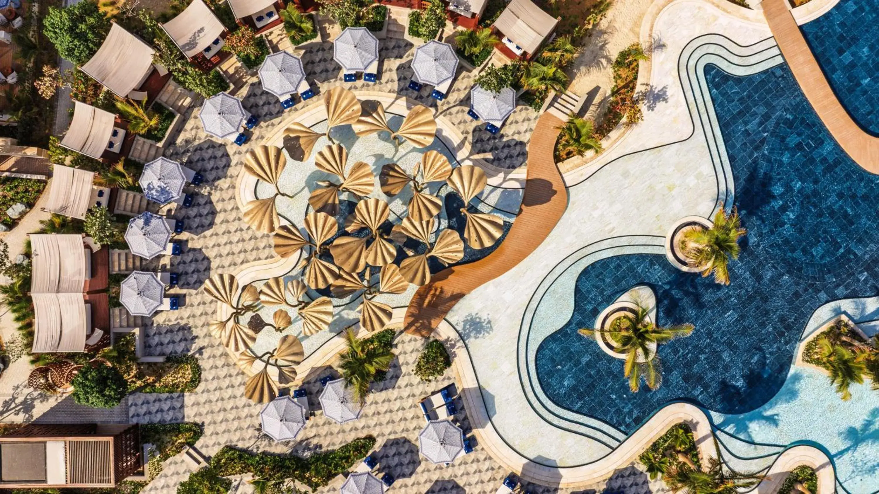 Bird's eye view in Jumeirah Marsa Al Arab Dubai Bird's eye view in Jumeirah Marsa Al Arab Dubai